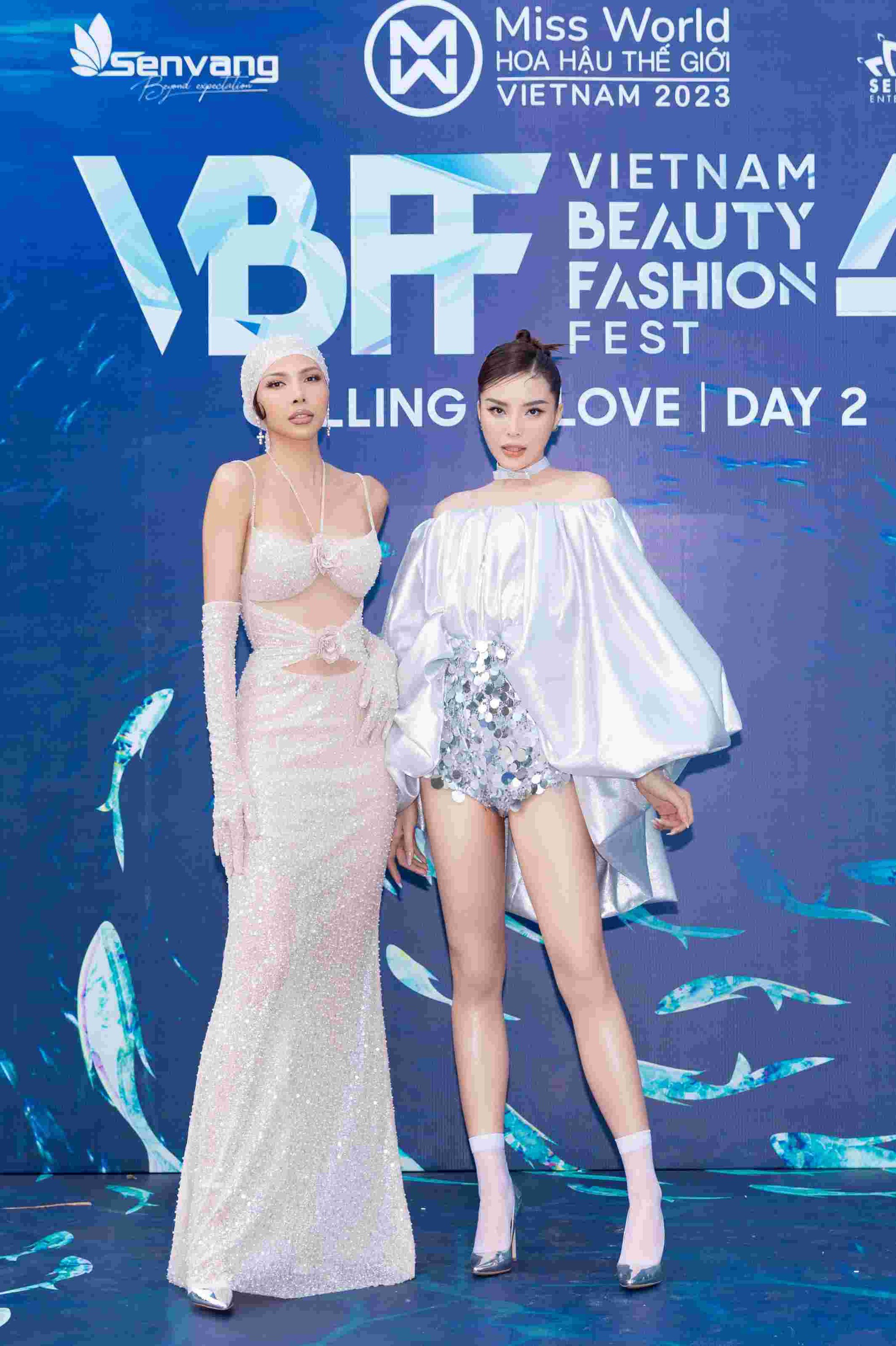 Đông đảo người đẹp khoe sắc trên thảm đỏ Vietnam Beauty Fashion Fest 4  - Ảnh 5.