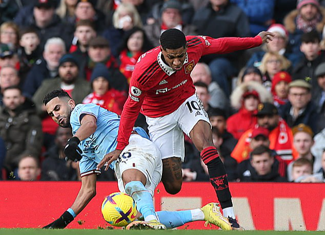 Rashford gia hạn 5 năm với Man United, lương cao nhất nhì Ngoại hạng - Ảnh 3.