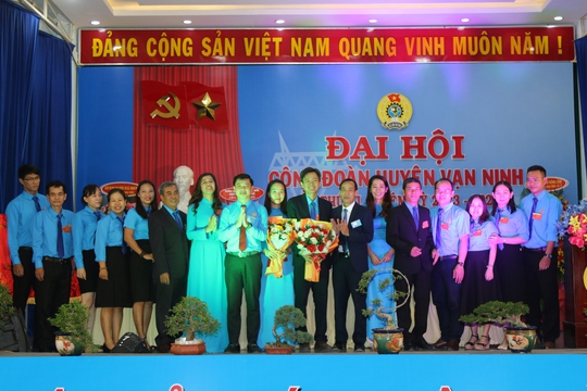 Công đoàn huyện Vạn Ninh, tỉnh Khánh Hòa nỗ lực chăm lo đời sống người lao động - Ảnh 5.