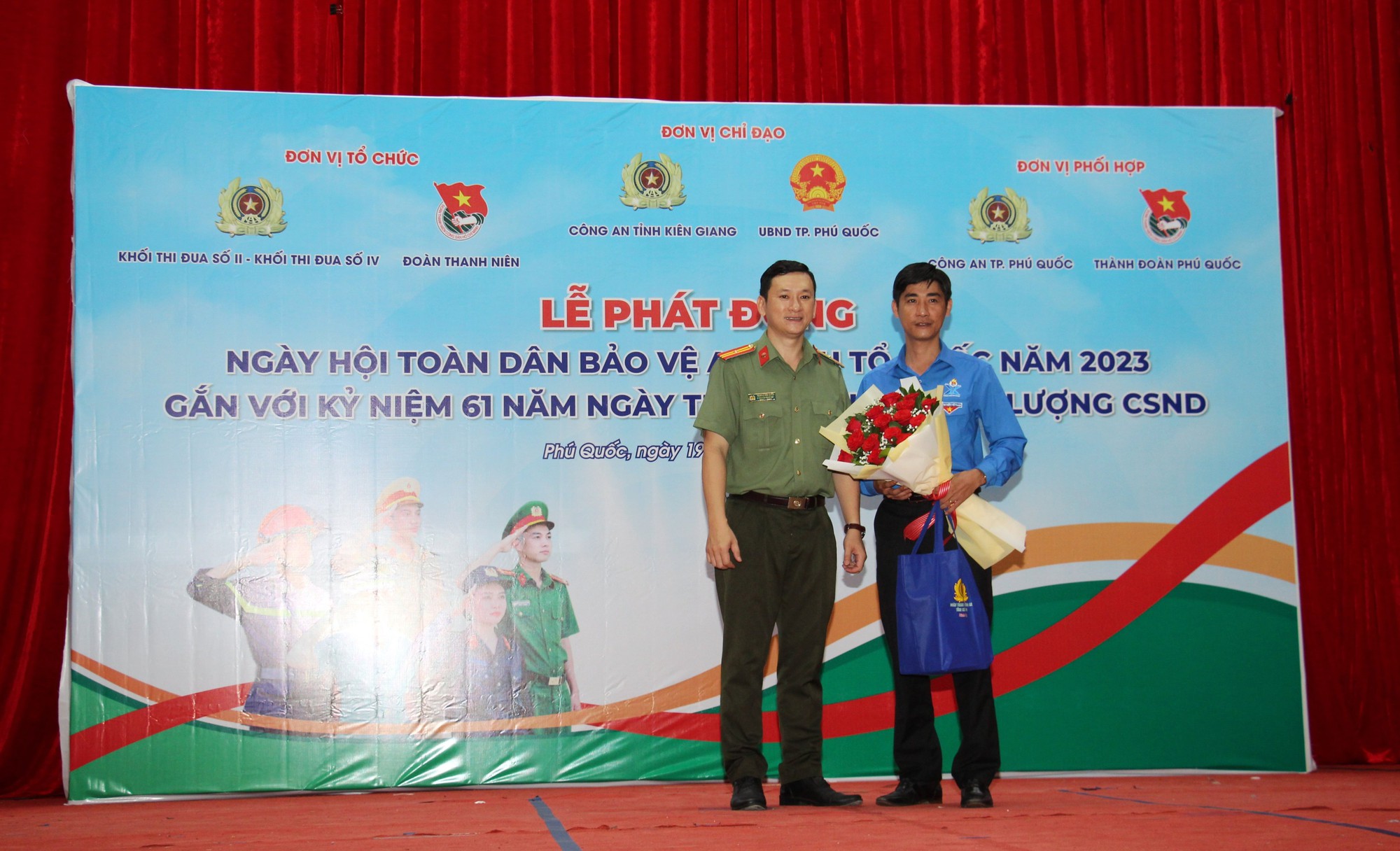 Công an tỉnh Kiên Giang tổ chức nhiều hoạt động tại Phú Quốc - Ảnh 10.