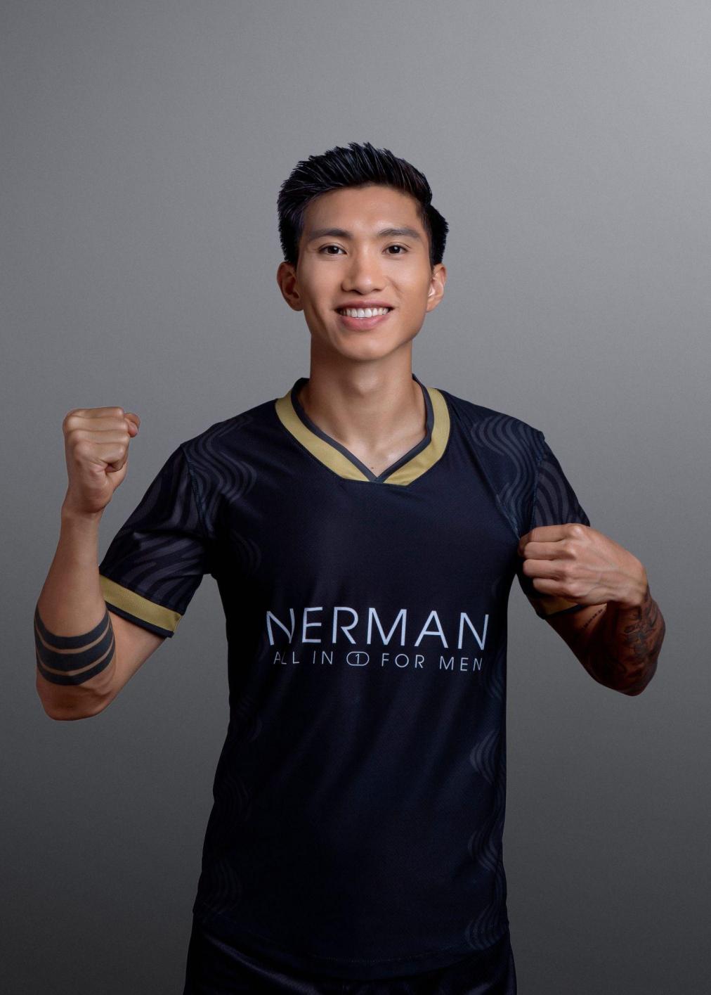 Nerman se convierte en el número 1, más de 1000 puntos de distribución, elige a Doan Van Hau como embajador. - Foto 3. Nerman trở thành số 1, hơn 1000 điểm phân phối, chọn Đoàn Văn Hậu làm đại sứ. - Ảnh 3.