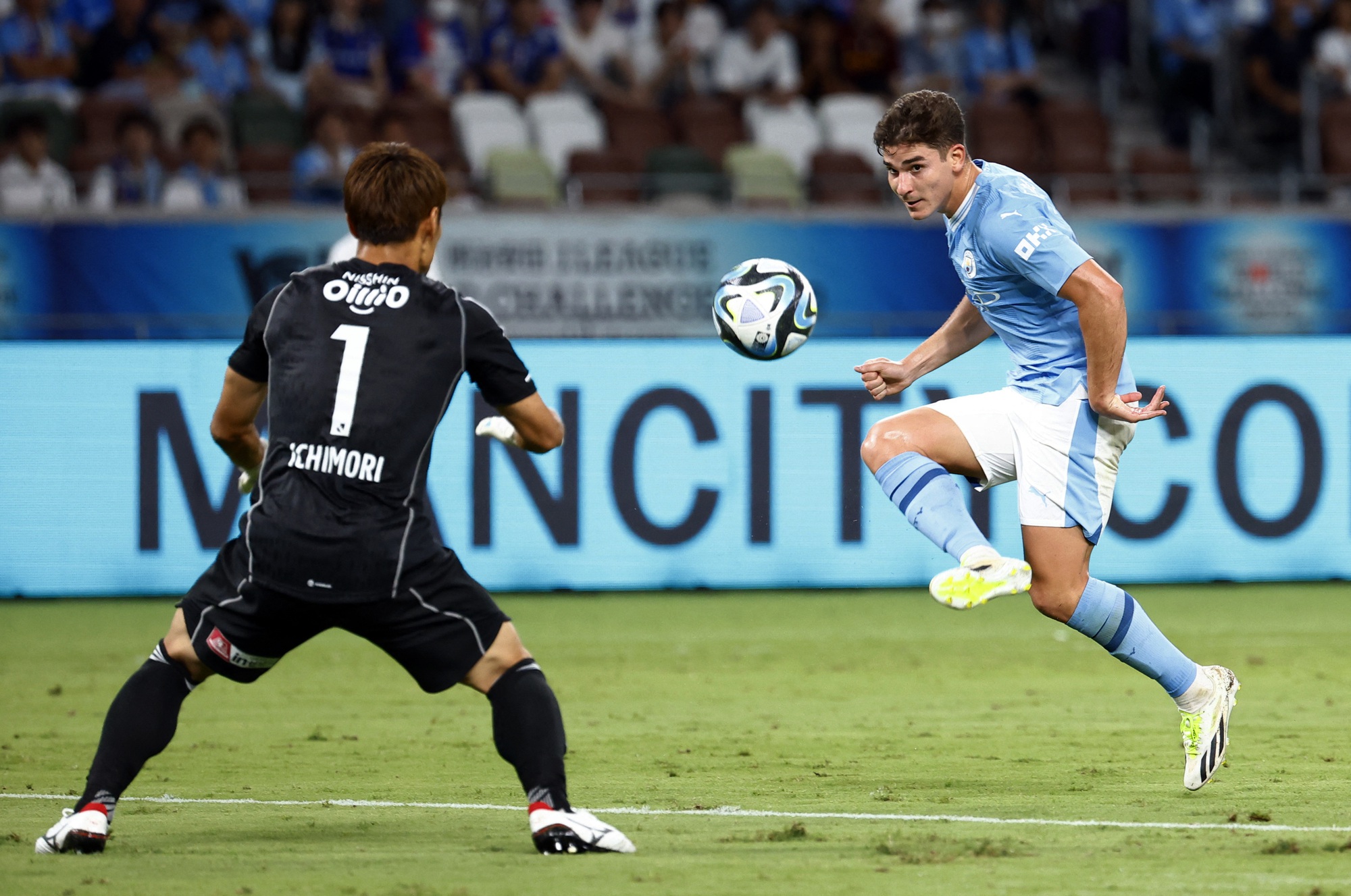 Haaland bùng nổ, Man City thắng ngược chủ nhà Yokohama Marinos - Ảnh 5.