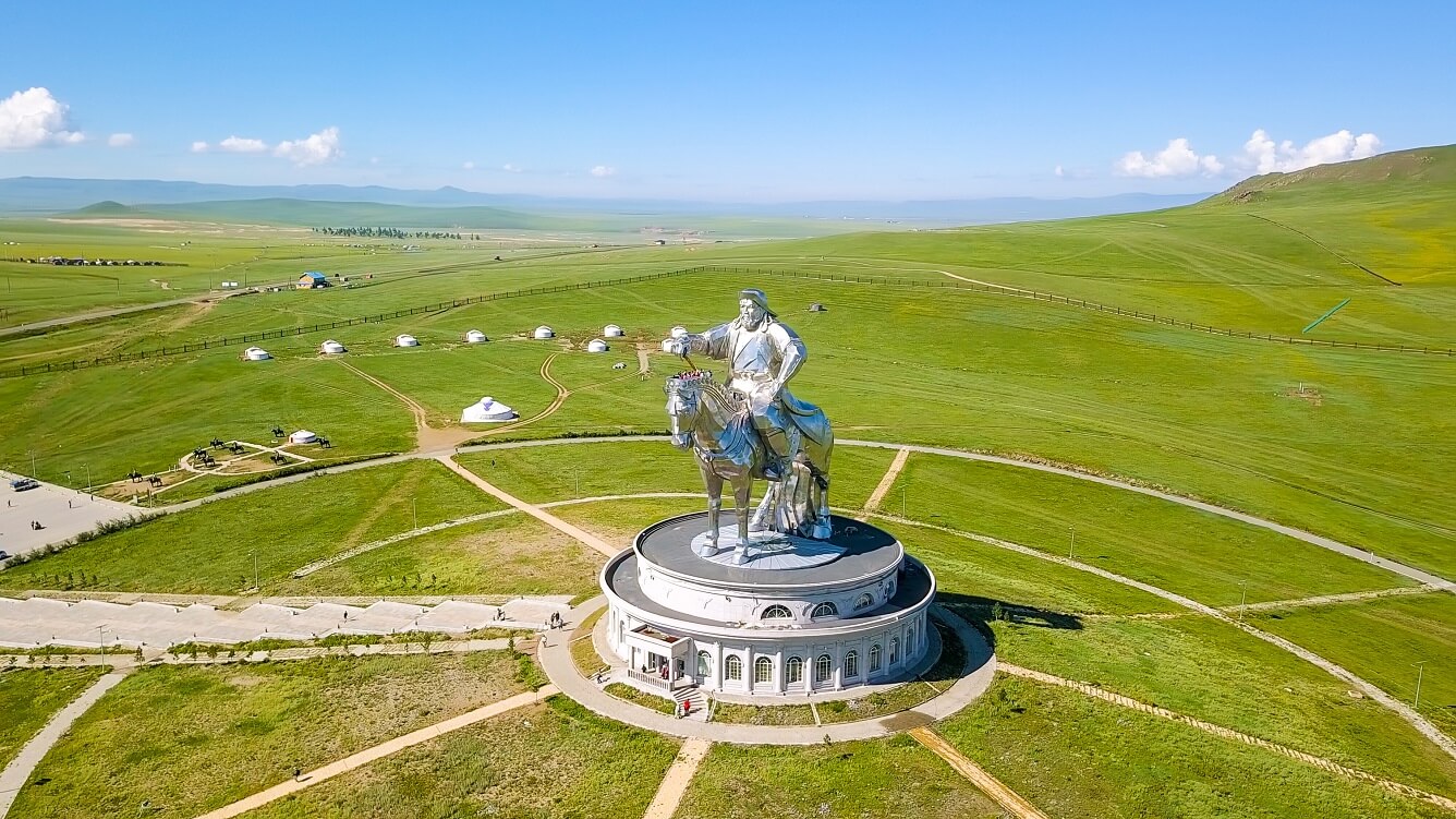 Hành hương về Mông Cổ, theo dấu chân Đức Giáo Hoàng Phanxicô - Ảnh 4.