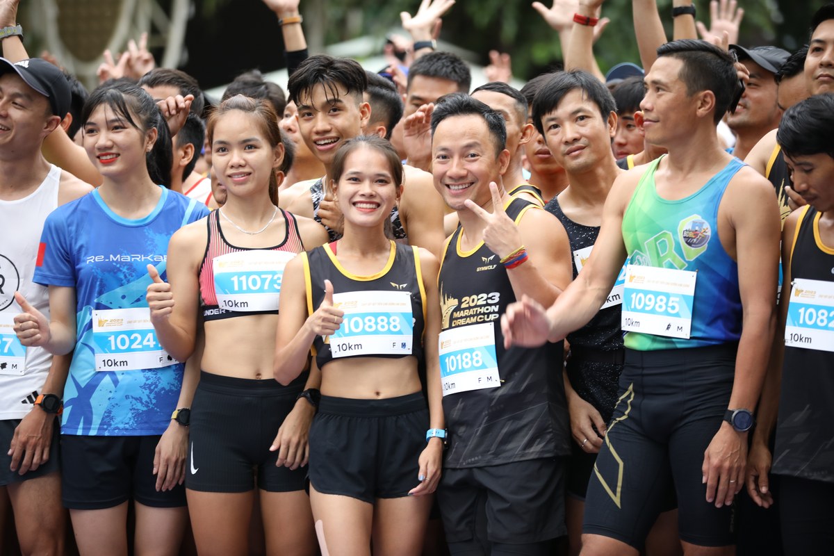 Góp hơn 450 triệu đồng cho người nghèo tại Giải Marathon Dream Cup 2023 - Ảnh 2.