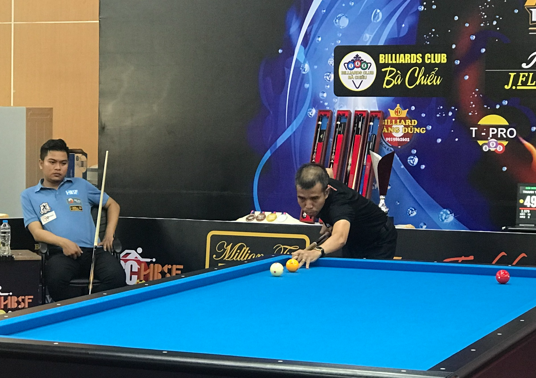 Nhà vô địch billiards World Cup thất bại ở chung kết giải thành phố - Ảnh 1.