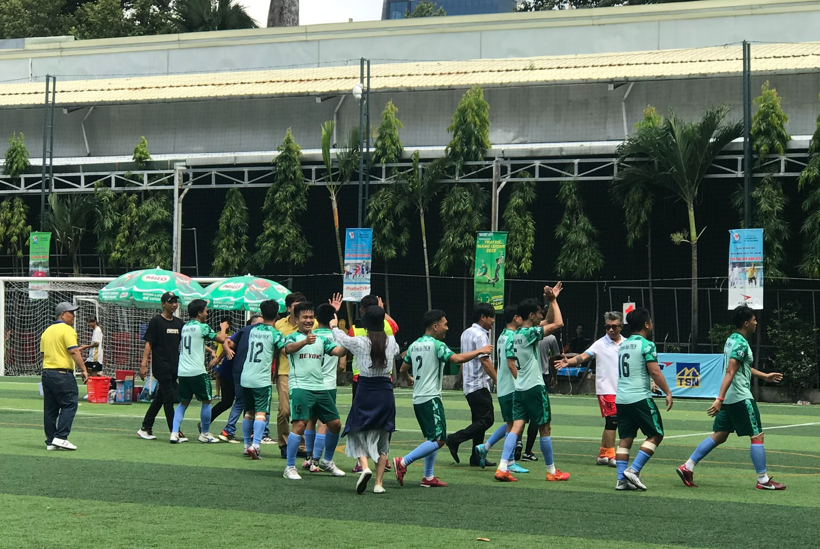 Đội bóng đá nữ Báo Người Lao Động bảo vệ thành công ngôi vô địch - Ảnh 3.