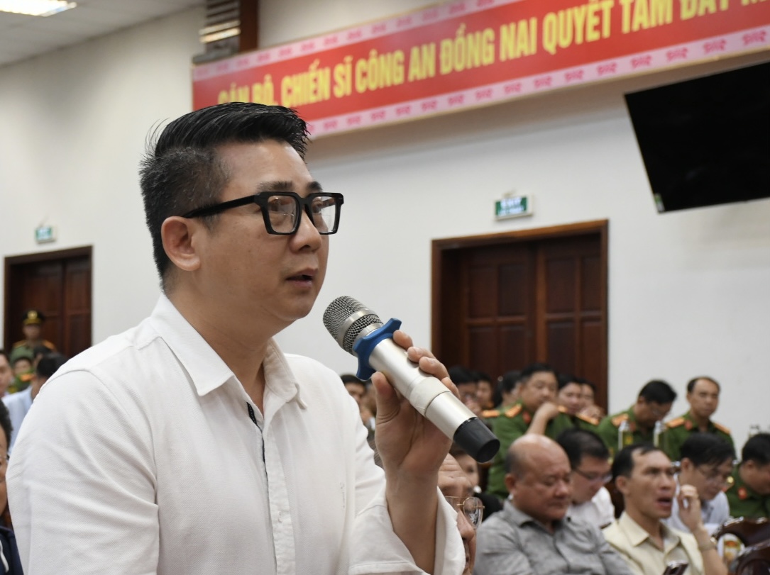 Thiếu tướng Nguyễn Sỹ Quang nói về tín dụng đen, vướng mắc trong PCCC ở Đồng Nai - Ảnh 1.