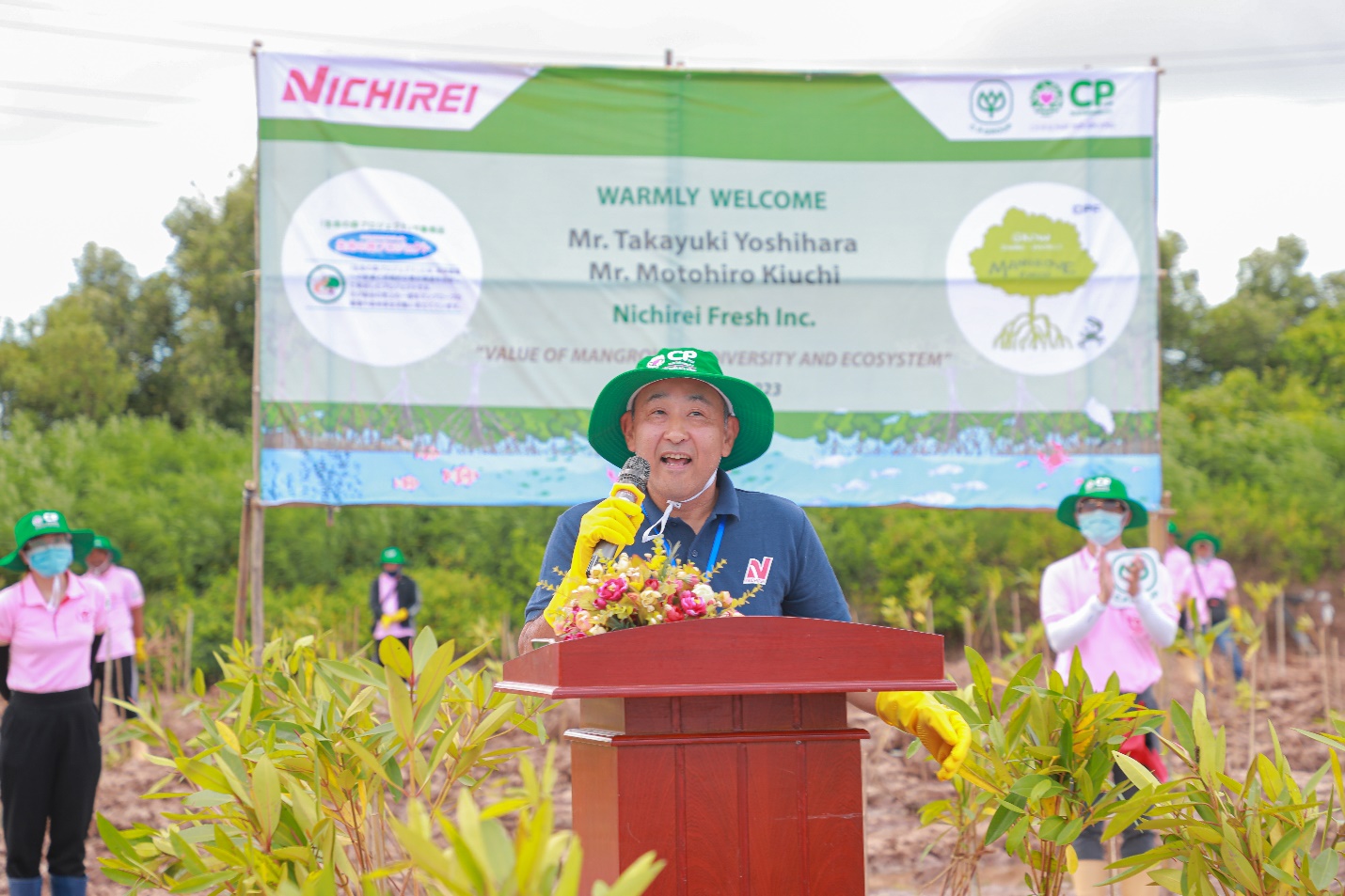 Khởi động dự án trồng cây bảo vệ đa dạng sinh học tại trang trại nuôi tôm C.P. Việt Nam - Ảnh 1.