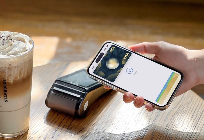 Thanh toán Apple Pay có tiện hơn quét mã QR? - Ảnh 1.
