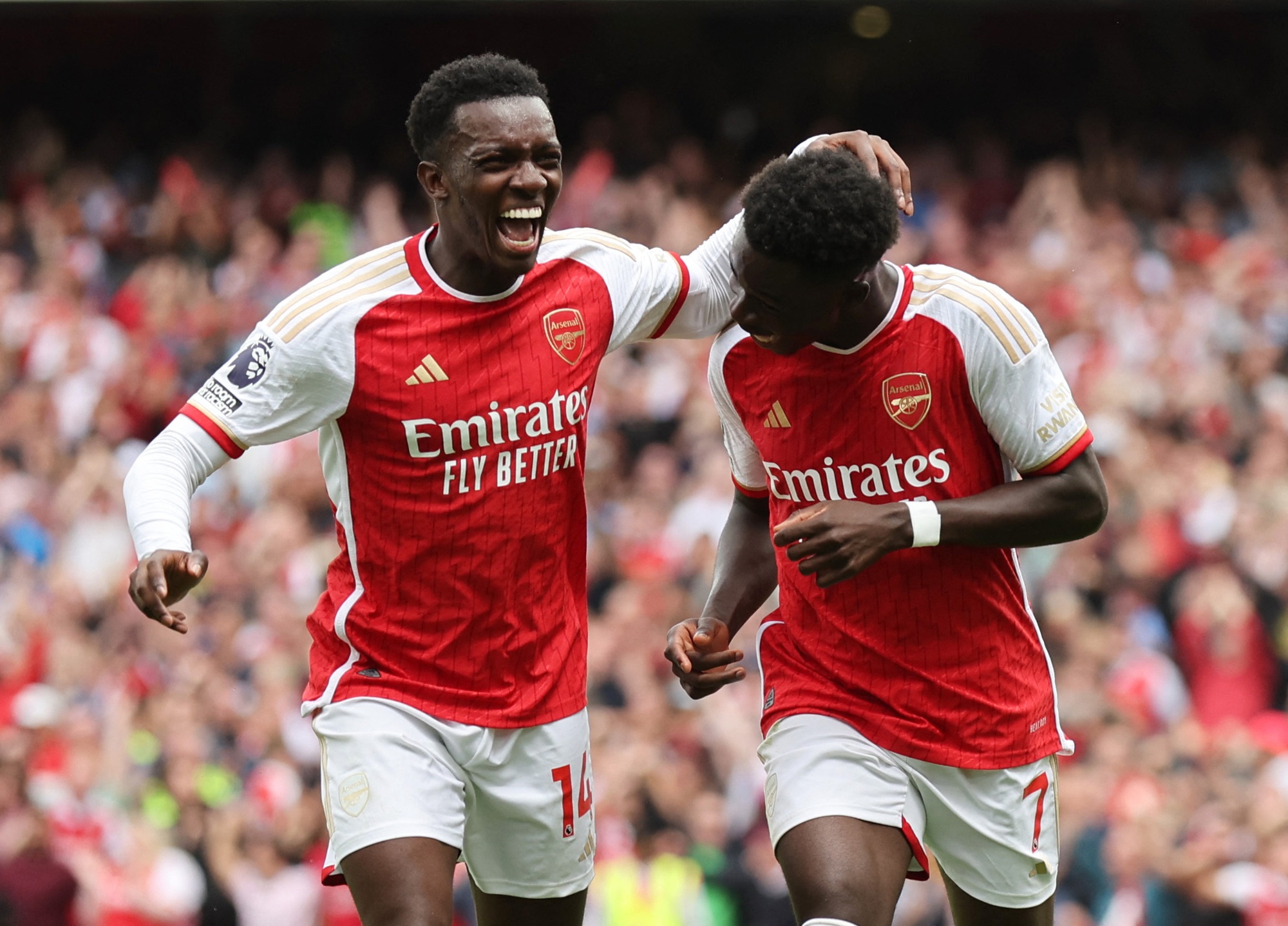 Forest arsenal. Дэнни Уэлбек. Danny Welbeck Manchester United. Квинси Промес 2023.