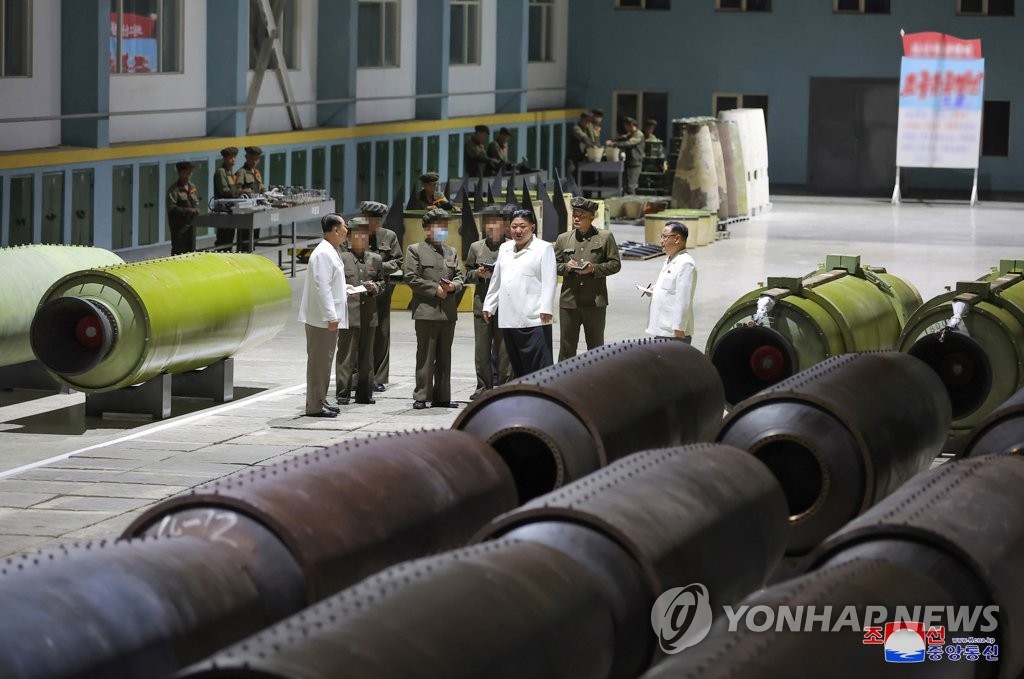 North Korean leader drives an armored vehicle - photo 2. North Korean leader drives an armored vehicle - photo 2.