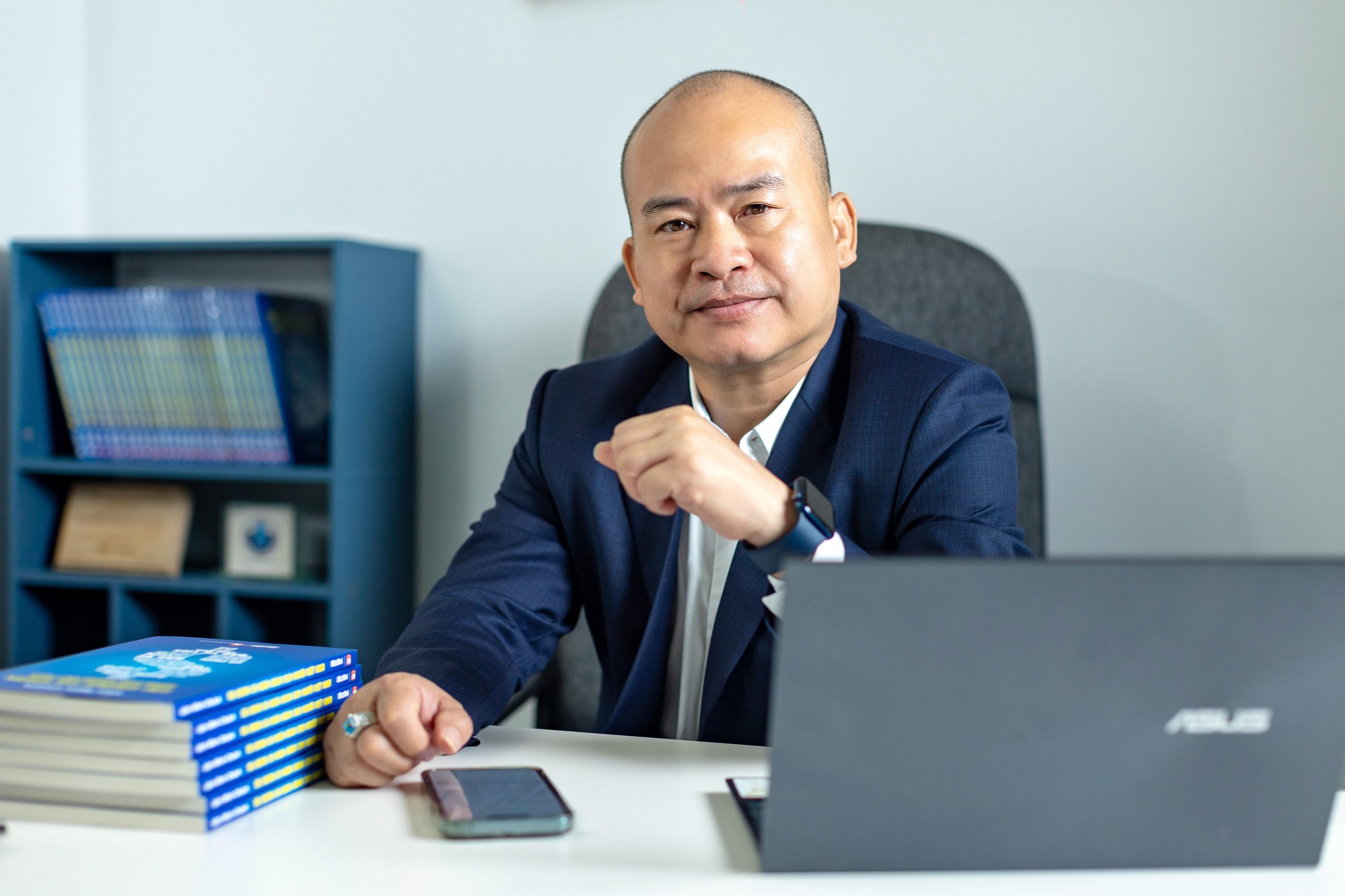 Tin “đầu tư online”, một người đàn ông ở Gia Lai mất 4,5 tỉ đồng - Ảnh 2. Tin “đầu tư online”, một người đàn ông ở Gia Lai mất 4,5 tỉ đồng - Ảnh 2.