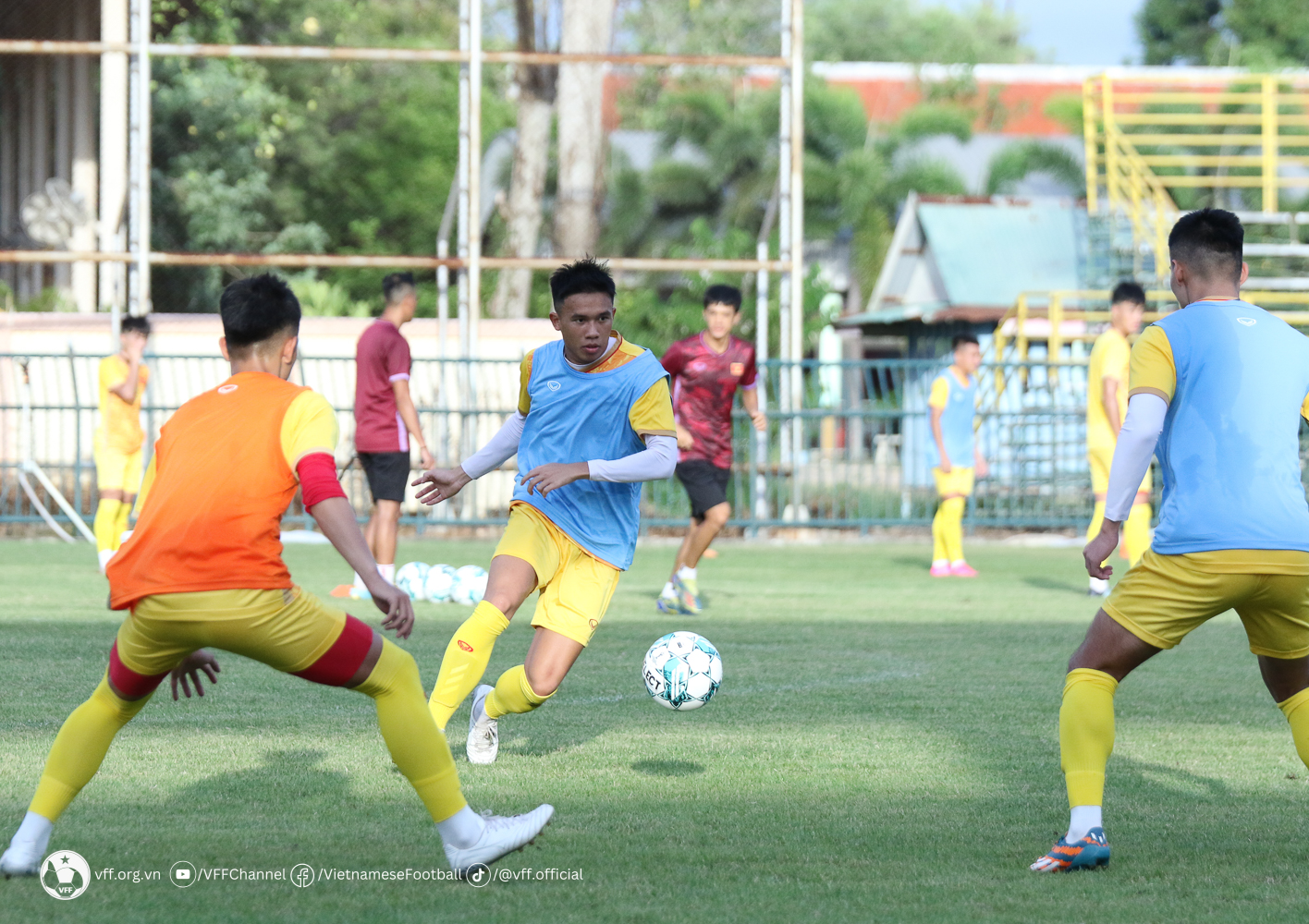 Tuyển U23 Việt Nam trau chuốt lối chơi chủ động tấn công - Ảnh 5.