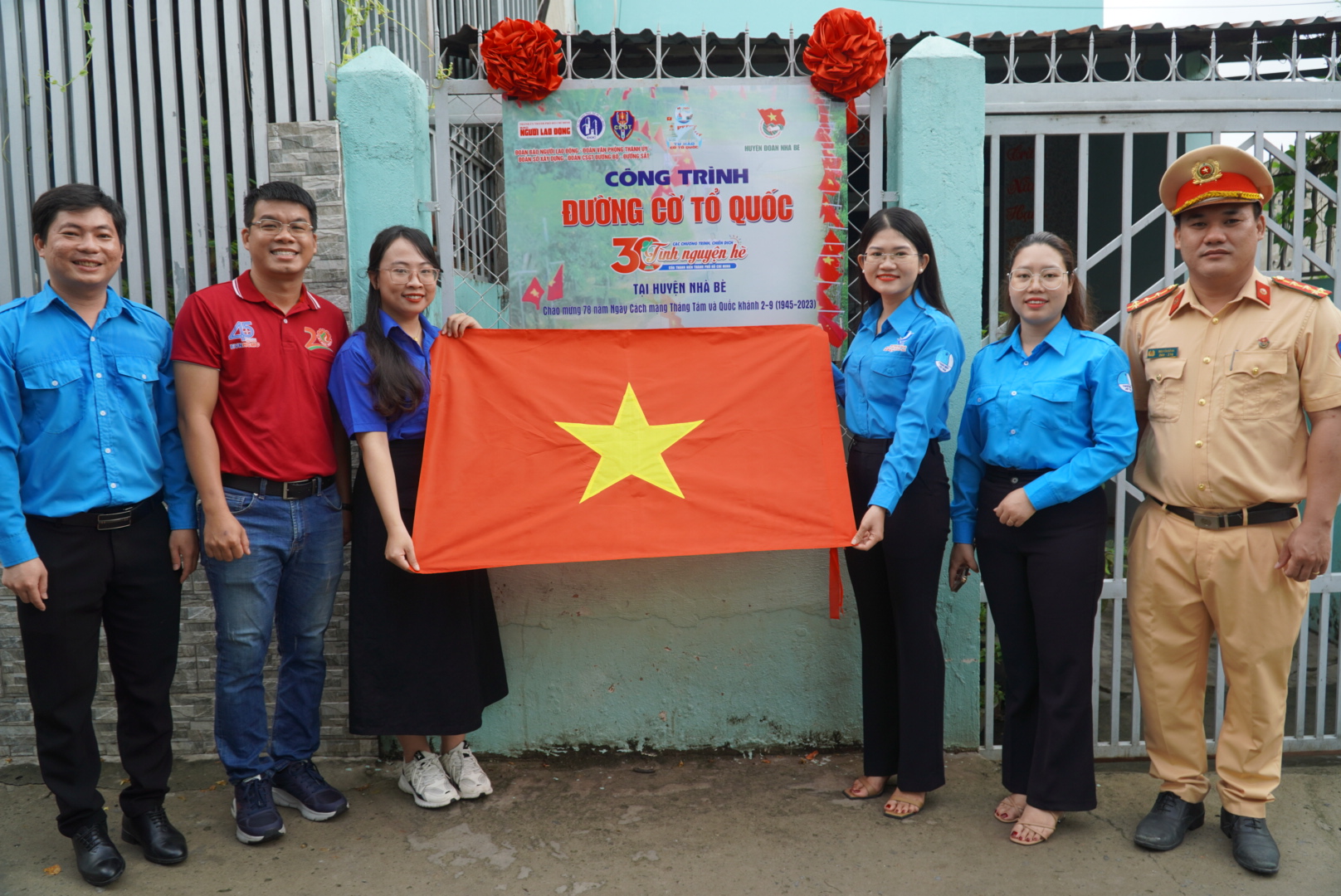 Khánh thành Đường cờ Tổ quốc tại huyện Nhà Bè - Ảnh 2.