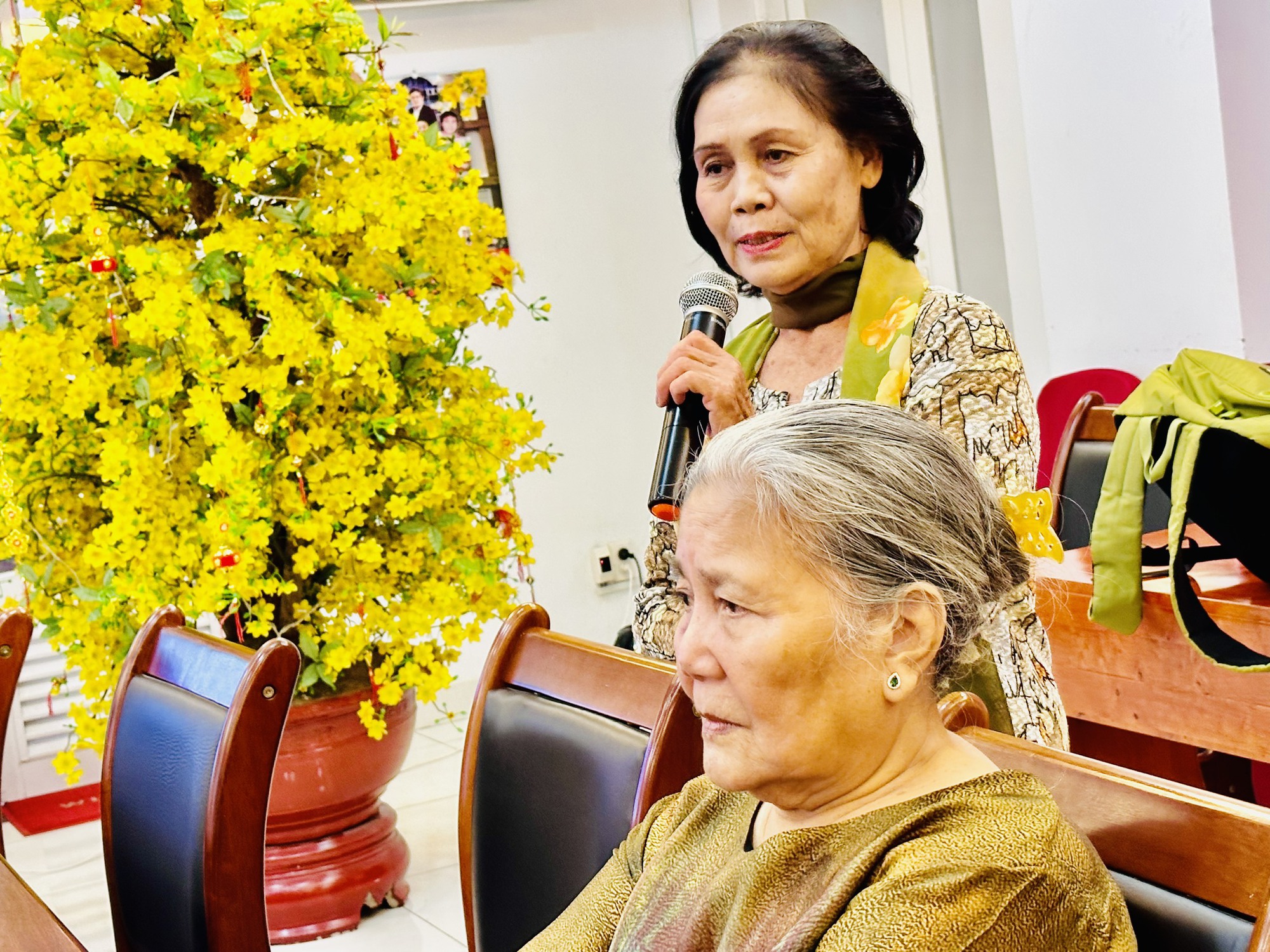 Nghệ sĩ họp mặt chuẩn bị ra mắt bộ phim “Hành trình Đoàn cải lương Nam Bộ” - Ảnh 4.