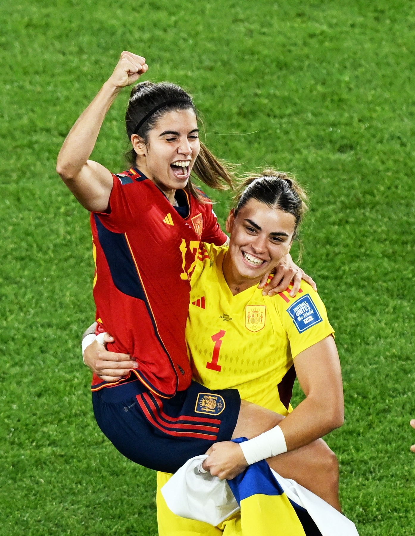 Bế mạc World Cup nữ 2023, hai luồng cảm xúc trái ngược - Ảnh 9.