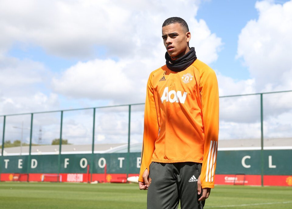 Man United cắt đứt quan hệ, Mason Greenwood hết cửa ở lại Anh - Ảnh 7.