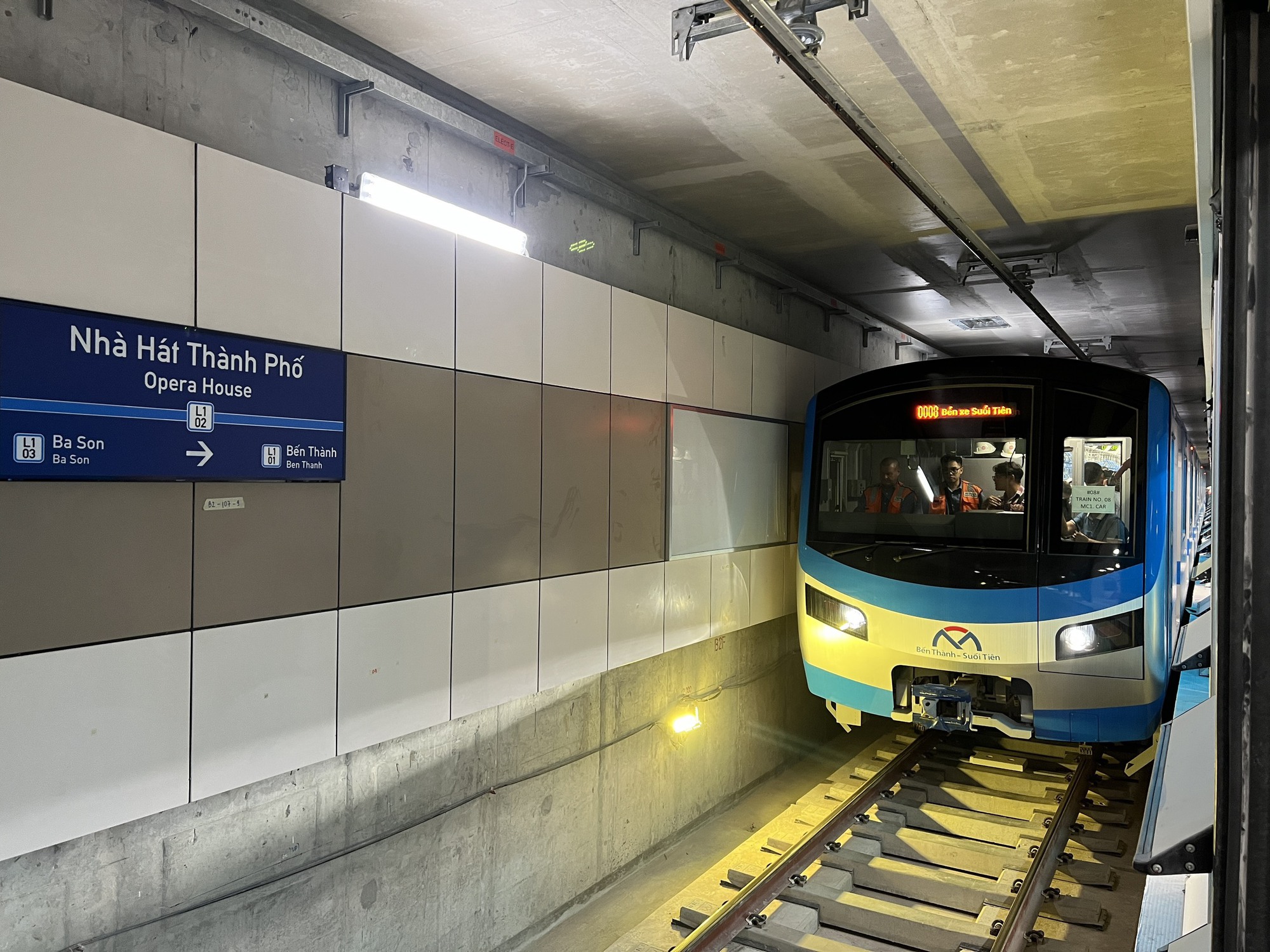 Hình ảnh tàu metro chạy một mạch từ ga Bến Thành đến ga Suối Tiên - Ảnh 6.