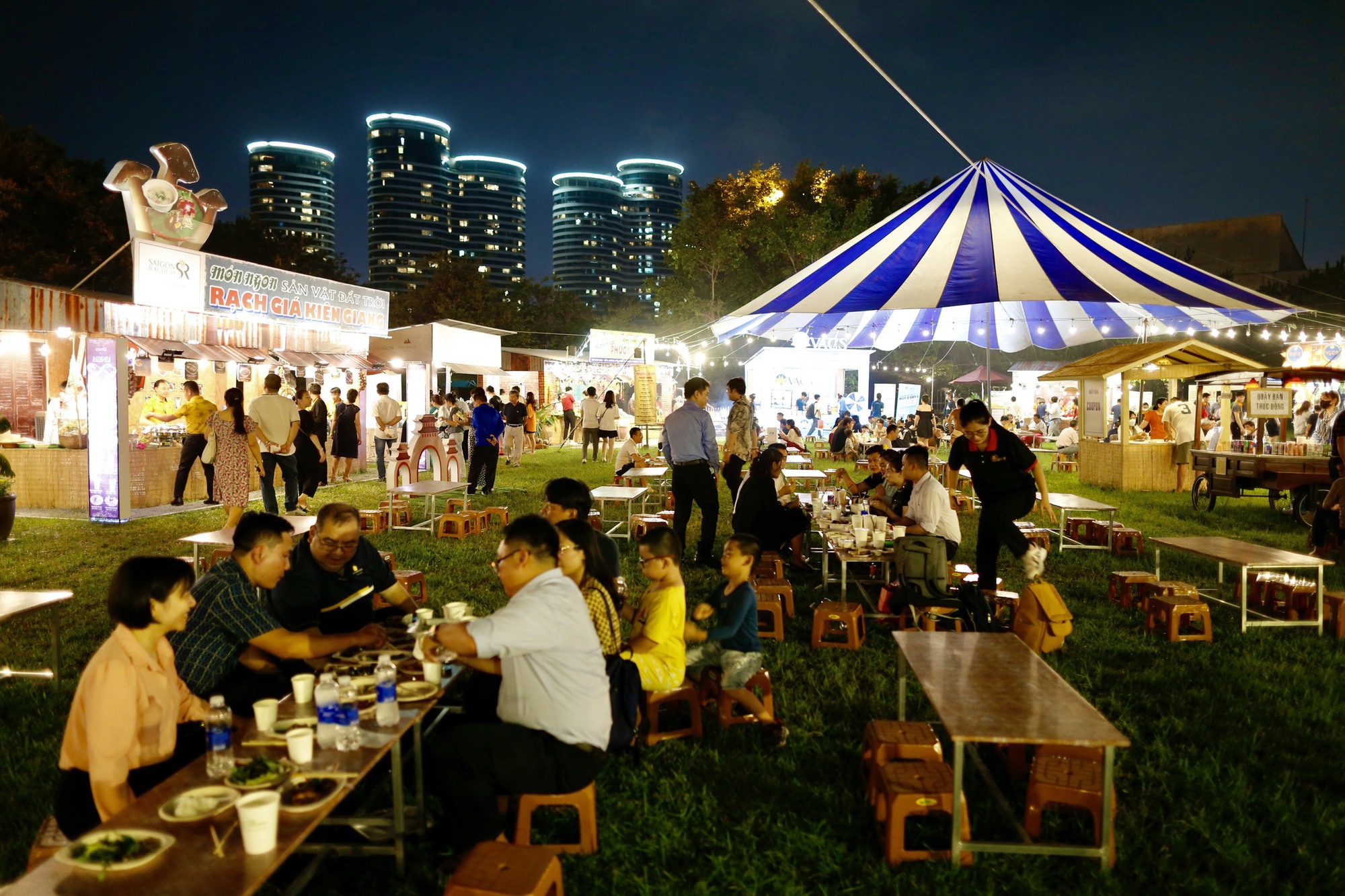 TP HCM sắp có lễ hội ẩm thực lớn dành cho du khách - Ảnh 1.