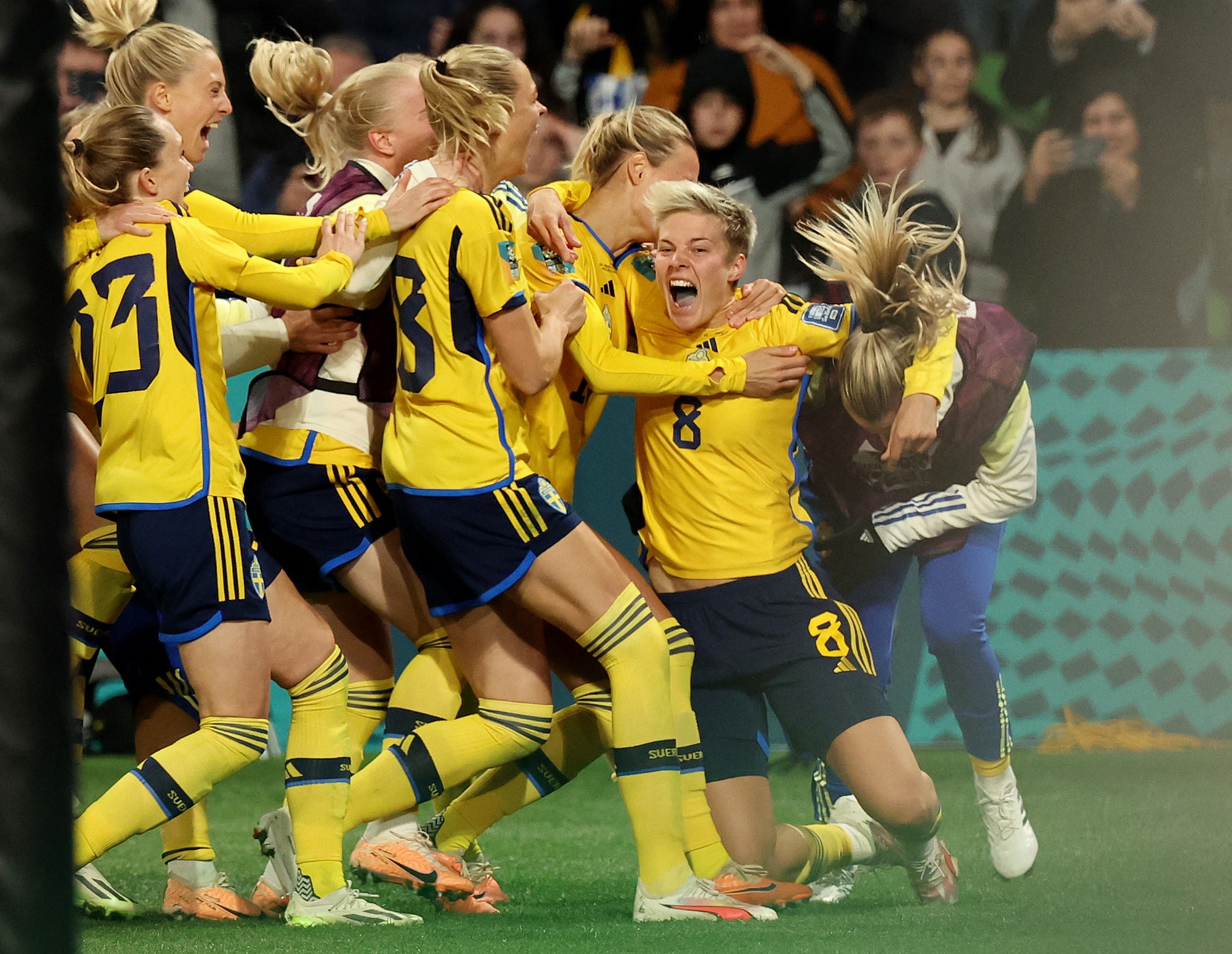 World Cup nữ 2023: Thua đau Thụy Điển ở loạt 11 m, Mỹ thành cựu vô địch - Ảnh 9.