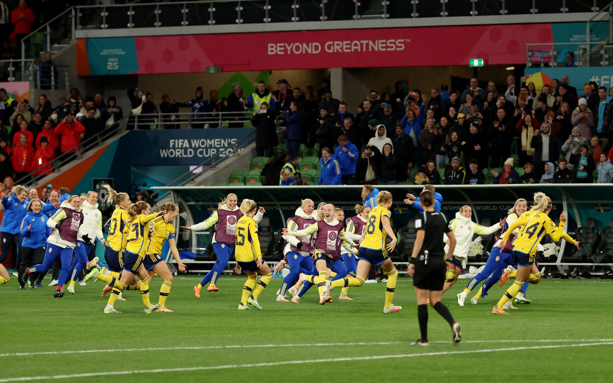 World Cup nữ 2023: Thua đau Thụy Điển ở loạt 11 m, Mỹ thành cựu vô địch - Ảnh 10.