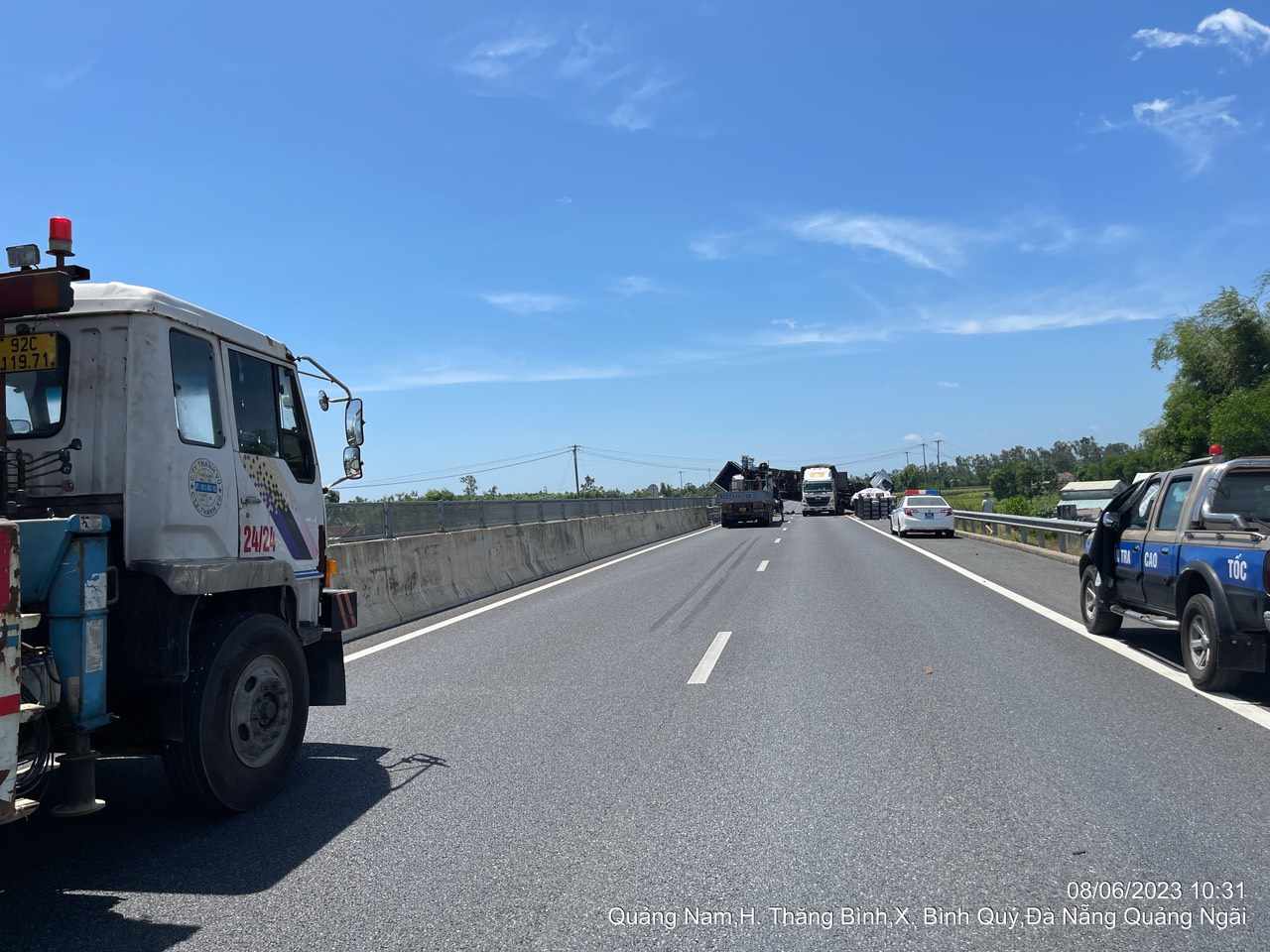 Tai nạn nghiêm trọng trên cao tốc Đà Nẵng – Quảng Ngãi - Ảnh 6.