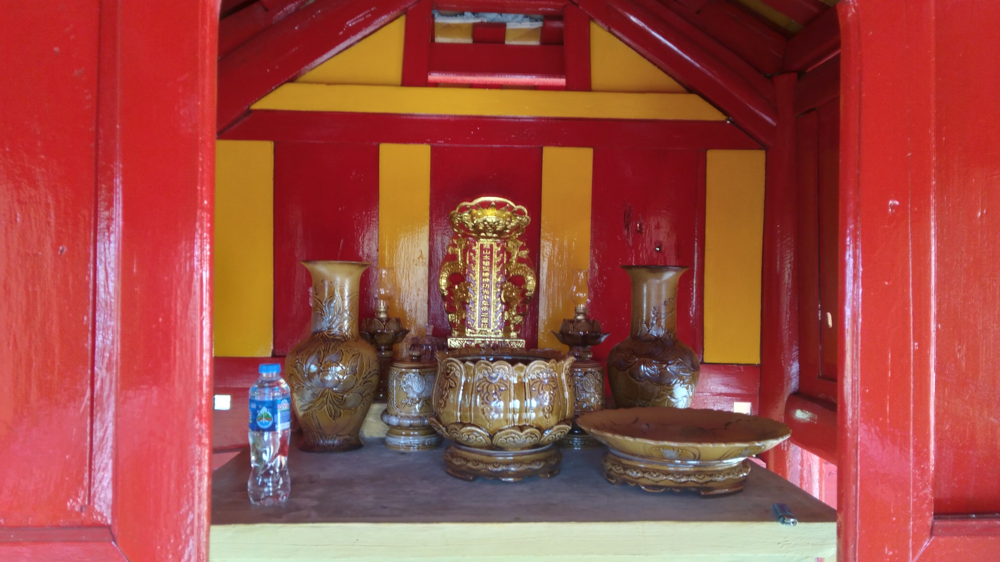 Yêu cầu làm rõ việc tổ chức lễ giỗ vua Quang Trung tại Miếu Đôi - Ảnh 2.