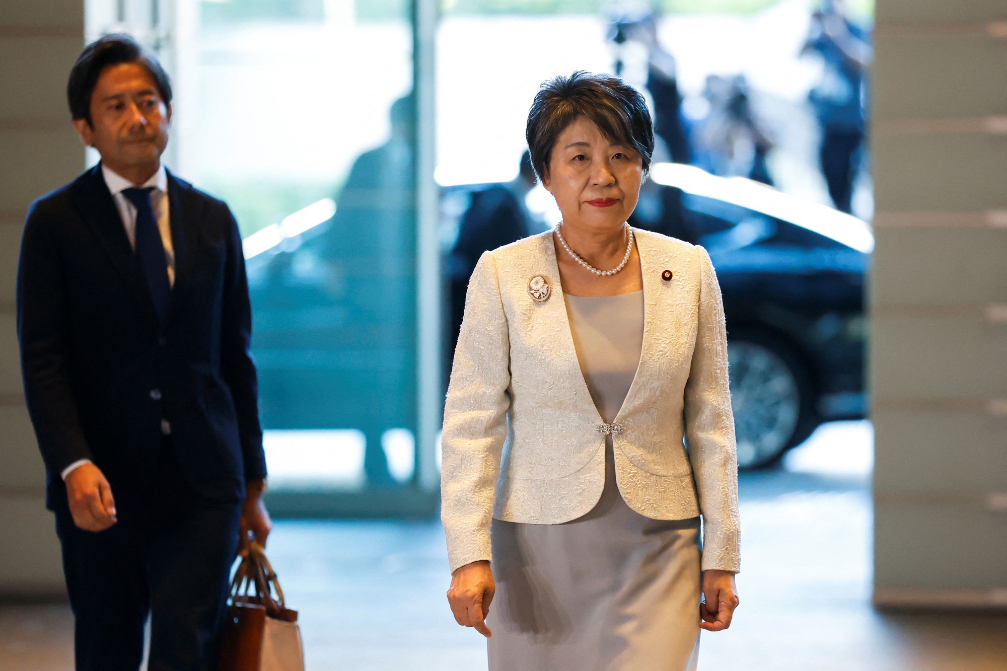 Behind the Japanese cabinet reshuffle - Photo 1.