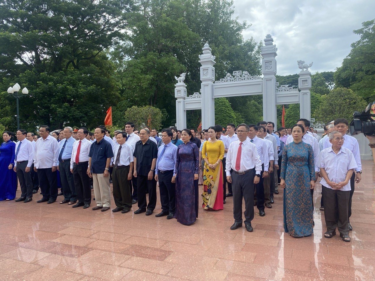 Bình Định tổ chức lễ giỗ lần thứ 231 Hoàng đế Quang Trung - Ảnh 2.