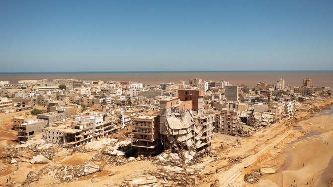 Shocked by the story of a tsunami as high as a 6-storey building in Libya - Photo 1.