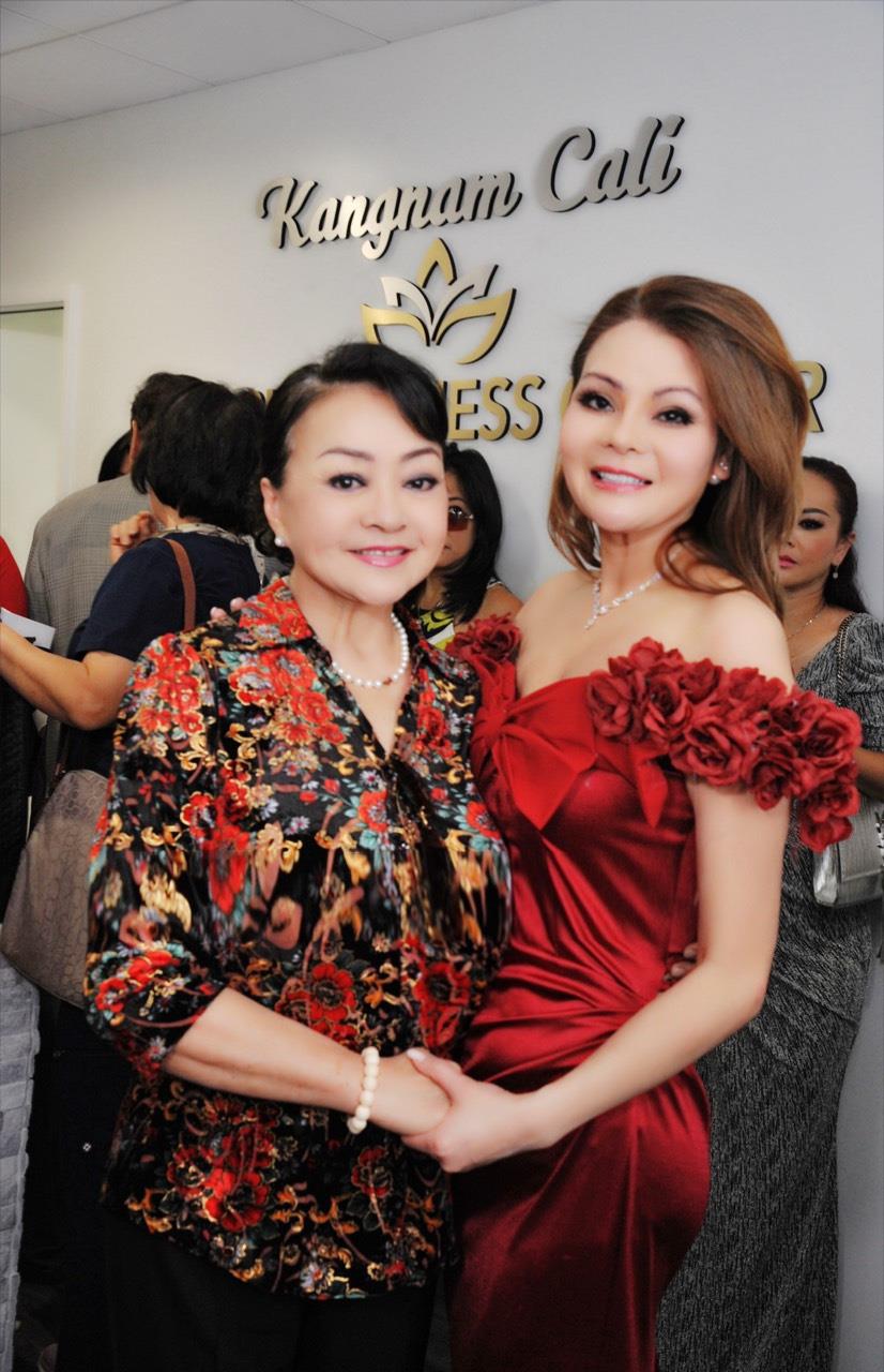 Pembukaan Salon Kecantikan Kangnam Cali - Foto 2. Khai trương Thẩm mỹ viện Kangnam Cali - Ảnh 2.