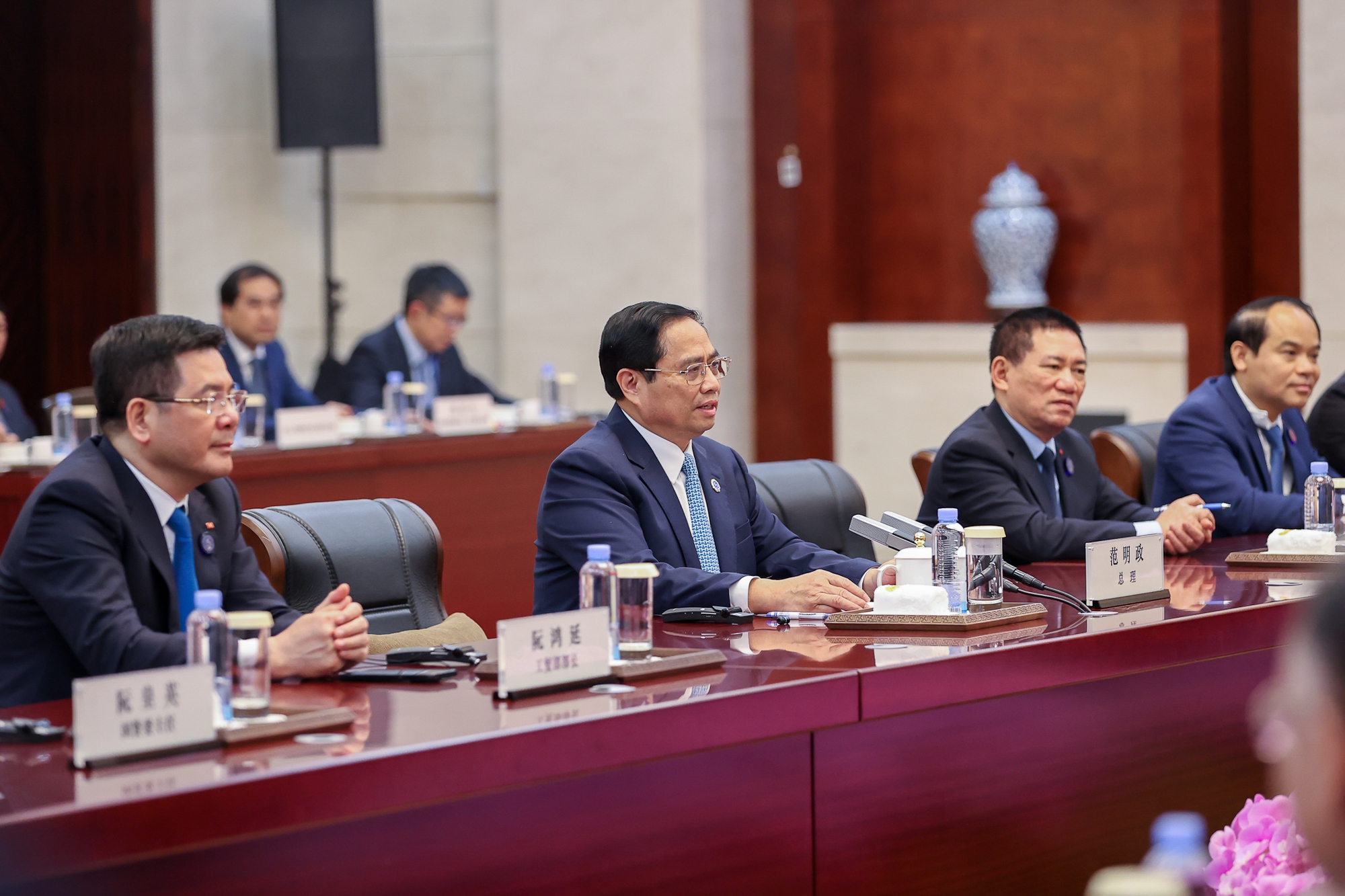 Thủ tướng Trung Quốc Lý Cường ủng hộ mở thêm các đường bay mới giữa hai nước - Ảnh 4.