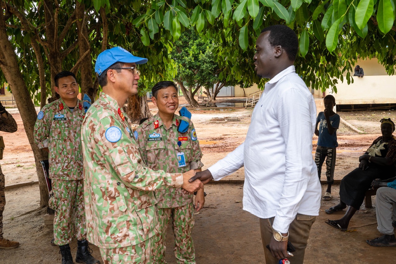 Đoàn kiểm tra kỹ thuật của Bộ Quốc phòng thăm và làm việc tại Nam Sudan - Ảnh 5.