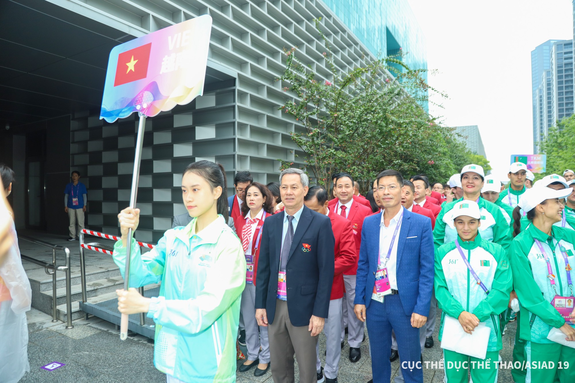 Quốc kỳ Việt Nam chính thức tung bay tại Asian Games 19 - Ảnh 2.