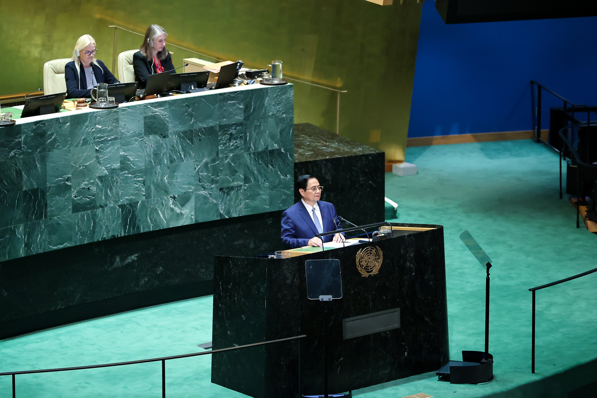 Prime Minister proposed 5 groups of global solutions in the high-level discussion of the United Nations General Assembly - Photo 4.