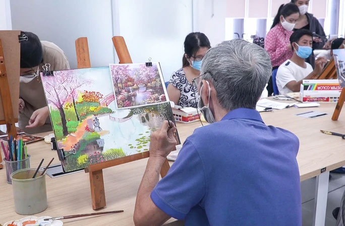 뇌졸중 환자들의 미술 전시회 - 사진 1. Triển lãm tranh của bệnh nhân đột quỵ - Ảnh 1.