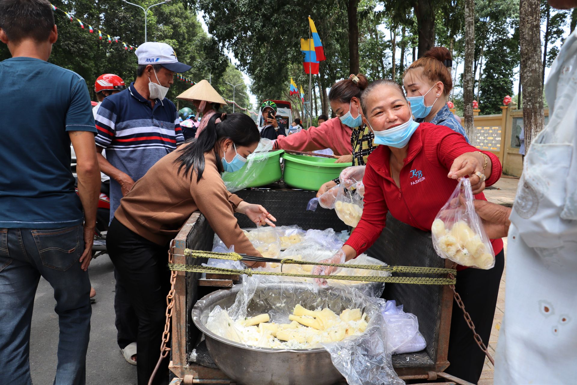 Những hình ảnh ấn tượng tại Tây Ninh - Ảnh 12.