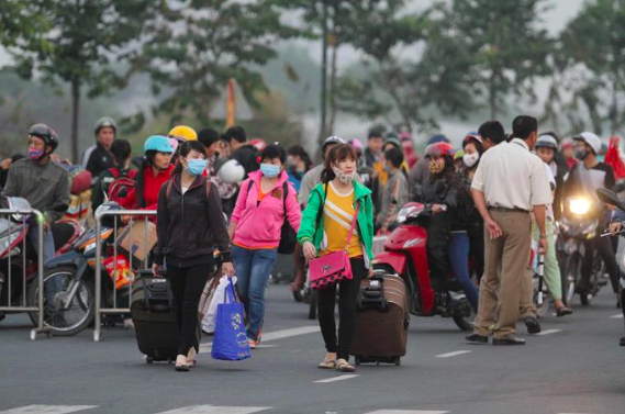 Bộ LĐ-TB-XH lý giải vì sao lịch nghỉ Tết không cố định, năm nào cũng lấy ý kiến nhiều nơi - Ảnh 1.