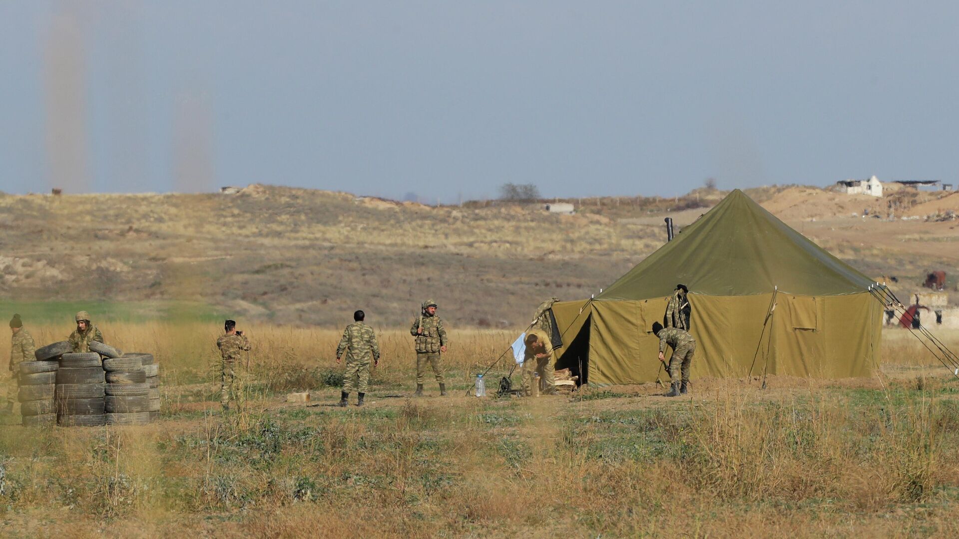 Conflict with Azerbaijan flares up again, Armenia complains to Russia - Photo 3.