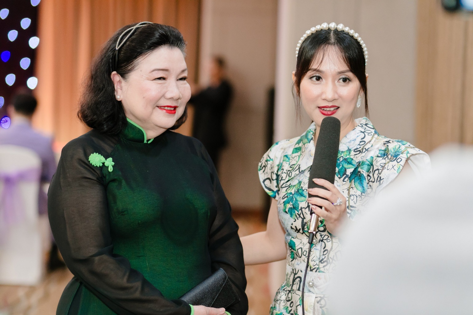 O que a Dra. Ly Thi Mai compartilhou na coletiva de imprensa Women's Heart - Pearl Heart - Foto 1. Tiến sĩ Lý Thị Mai chia sẻ điều gì trong họp báo Trái tim phụ nữ - Trái tim ngọc trai - Ảnh 1.