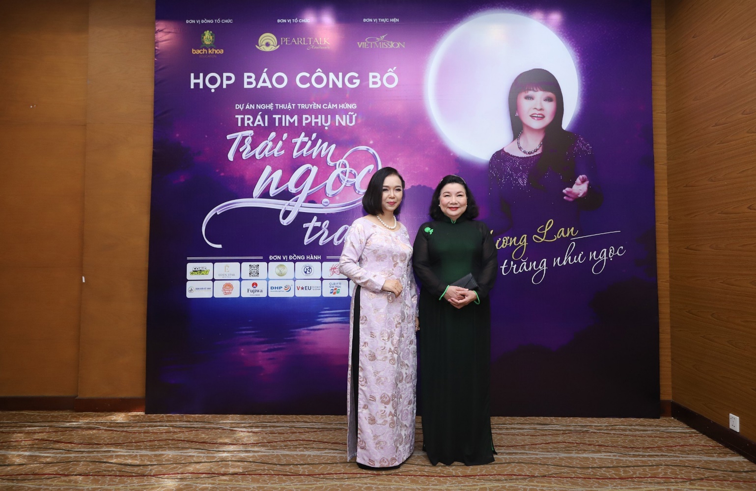 O que a Dra. Ly Thi Mai compartilhou na coletiva de imprensa Coração das Mulheres - Coração de Pérola - Foto 5. Tiến sĩ Lý Thị Mai chia sẻ điều gì trong họp báo Trái tim phụ nữ - Trái tim ngọc trai - Ảnh 5.