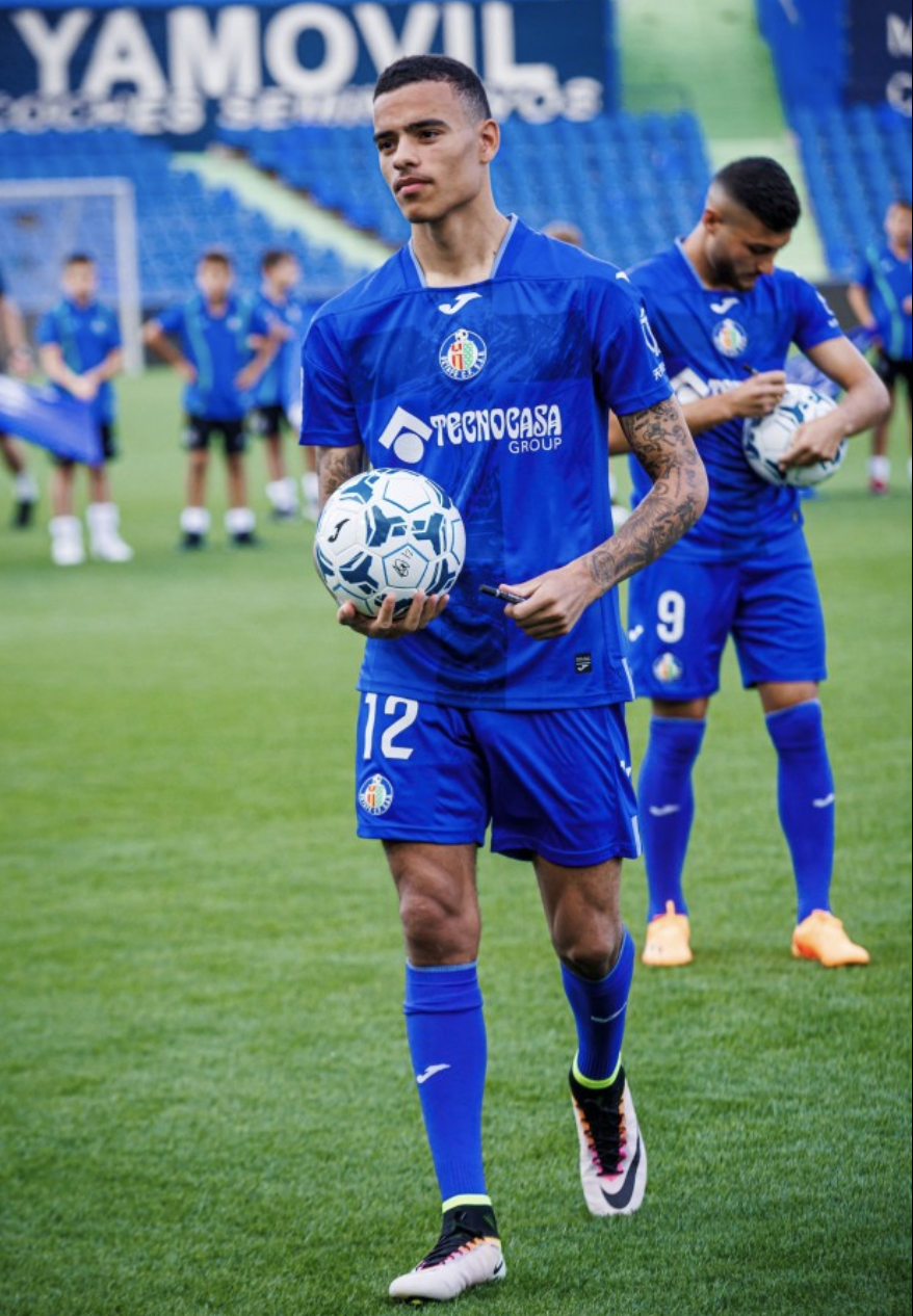 Mason Greenwood chào sân Getafe, cổ động viên háo hức đón cựu tuyển thủ Anh - Ảnh 7.