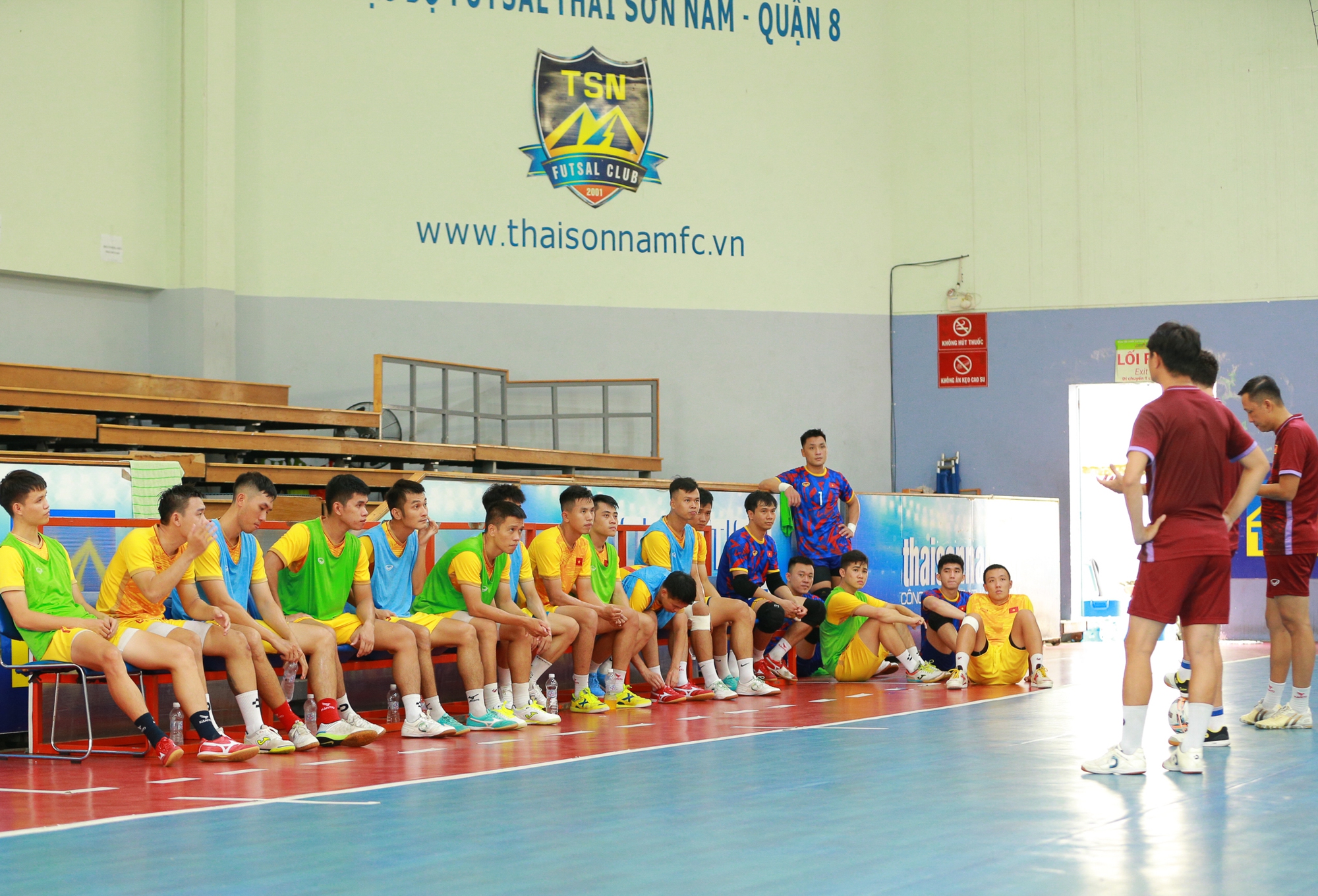 HLV tuyển Futsal Việt Nam tập trung cải thiện lối chơi cá nhân cho học trò - Ảnh 3.