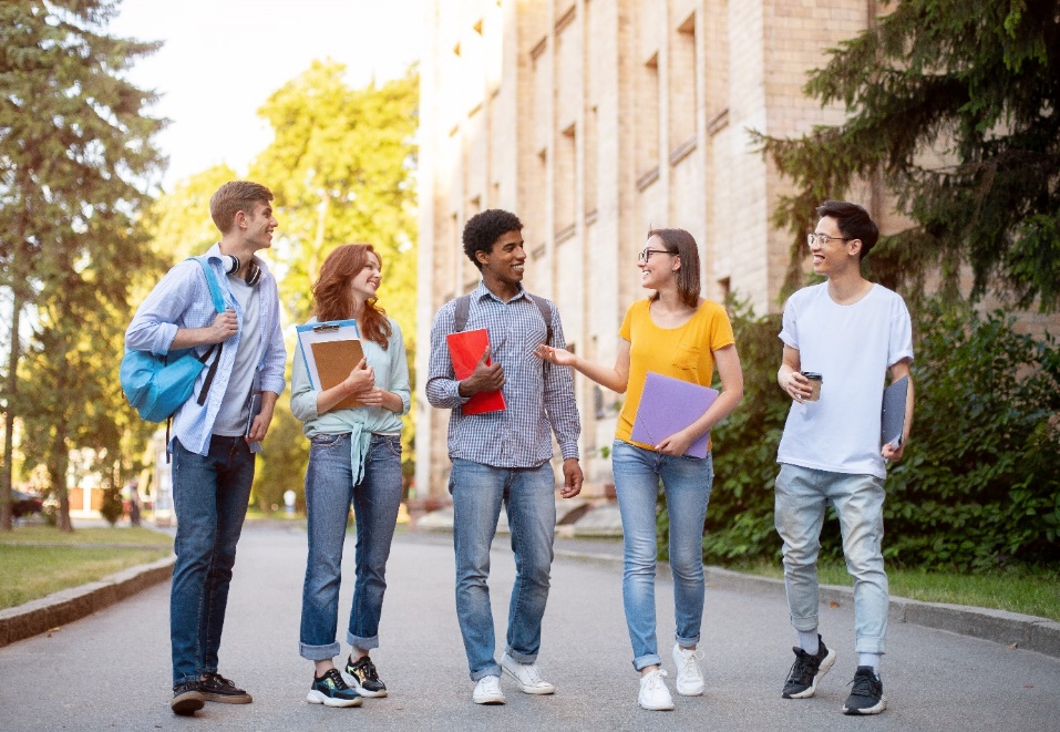 Bí quyết thành công của thế hệ GenZ khi bước vào cánh cổng đại học - Ảnh 2. Bí quyết thành công của thế hệ GenZ khi bước vào cánh cổng đại học - Ảnh 2.