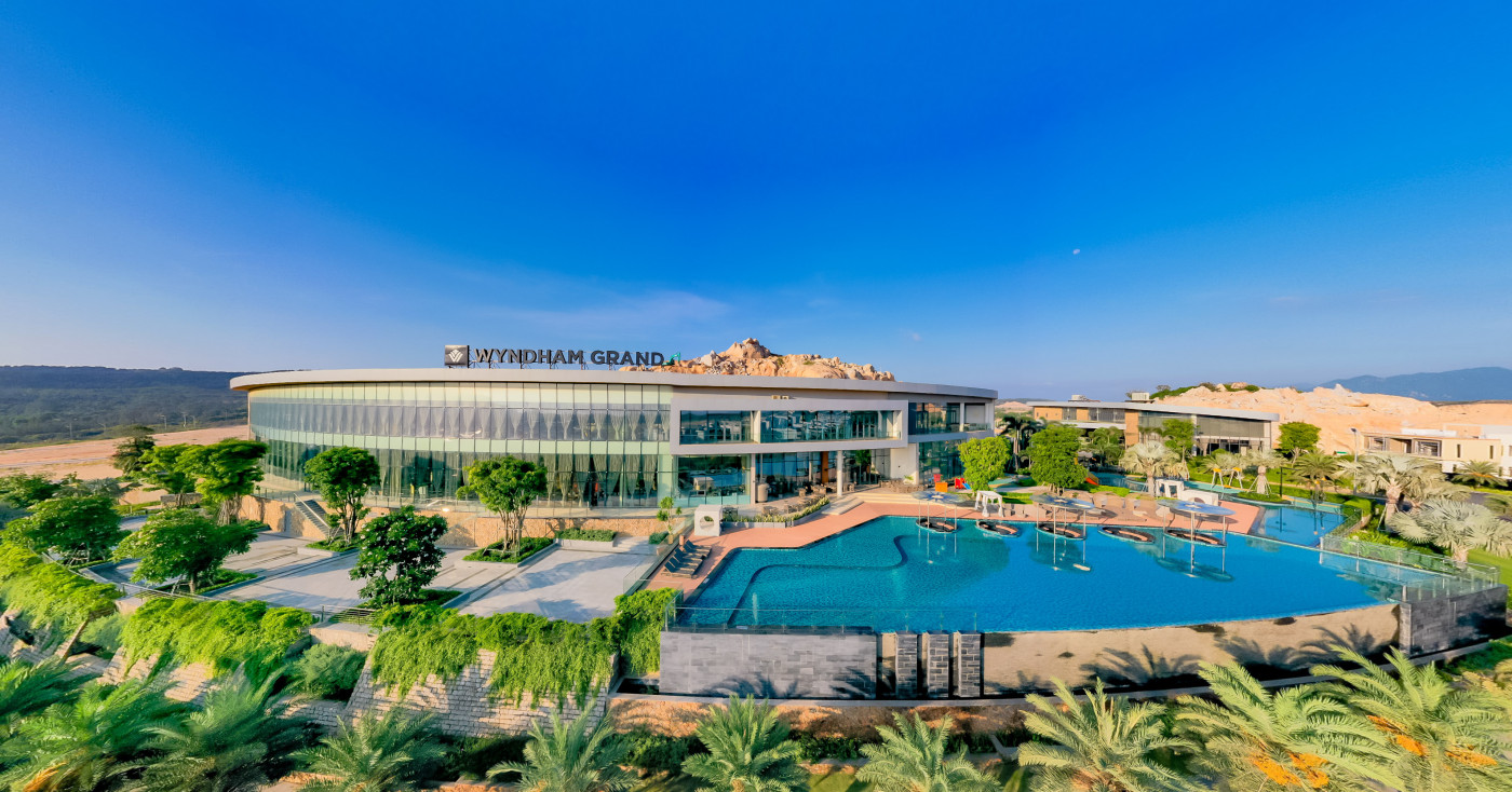 Wyndham Grand KN Paradise Cam Ranh & Trân Châu Beach Resort tham gia sự kiện ITE HCMC 2023 - Ảnh 2.