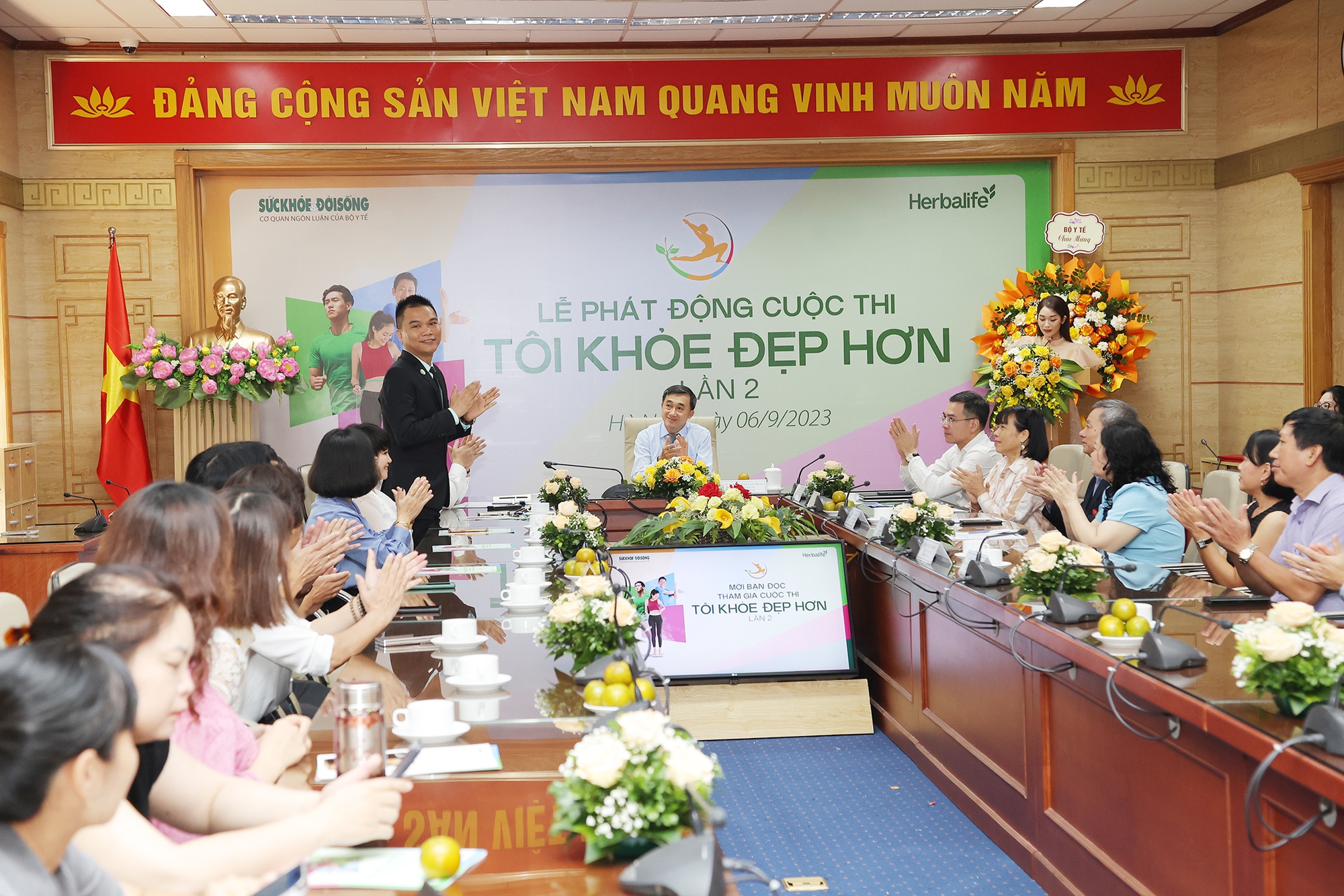 Herbalife Vietnam mempromosikan gaya hidup sehat dan aktif - Foto 1. Herbalife Việt Nam khuyến khích lối sống năng động lành mạnh - Ảnh 1.