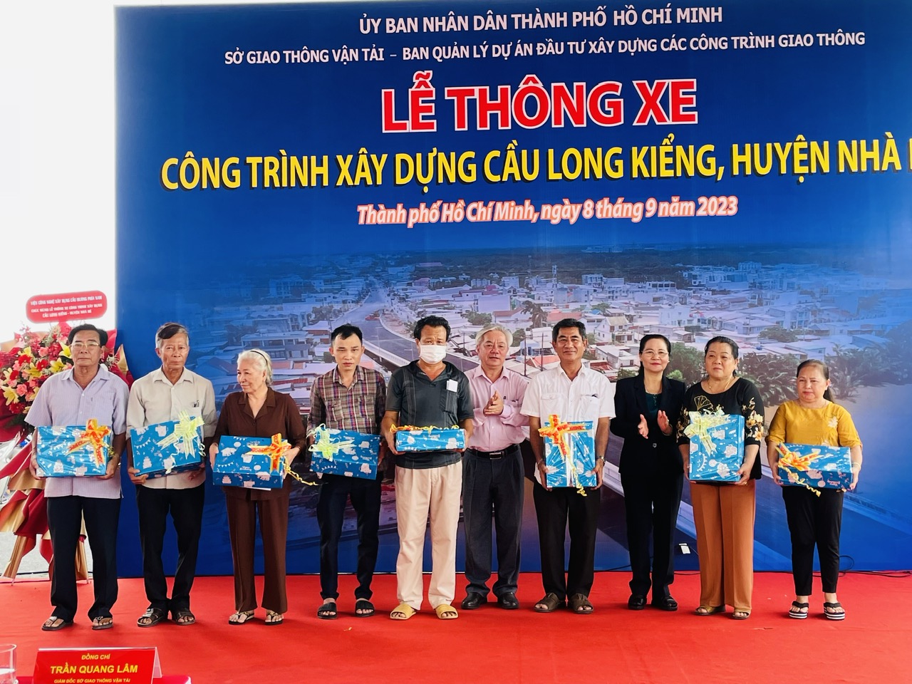 CLIP: Chính thức thông xe cầu Long Kiểng sau 22 năm chờ đợi - Ảnh 6. CLIP: Chính thức thông xe cầu Long Kiểng sau 22 năm chờ đợi - Ảnh 6.