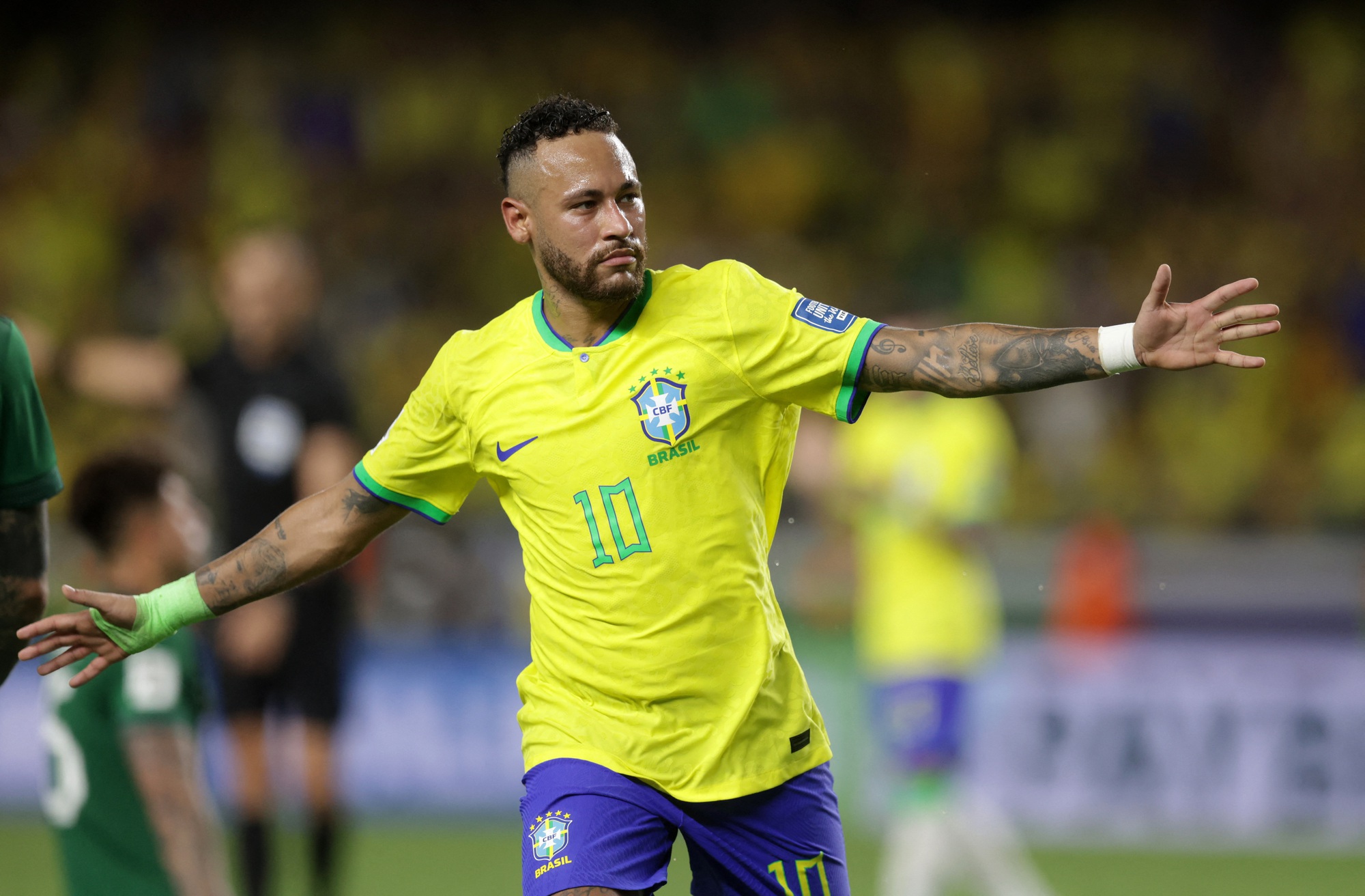 Neymar vượt kỷ lục của 'Vua' Pele, Brazil thắng giòn giã Bolivia - Báo  Người lao động