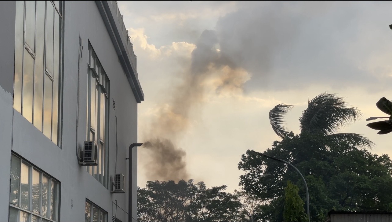 TP HCM: Chung cư Zen Tower ở quận 12 bốc cháy- Ảnh 1.