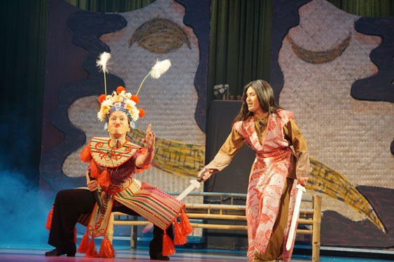 Vở “Mẹ hát rong” của Sân khấu Nghệ thuật Trương Hùng Minh